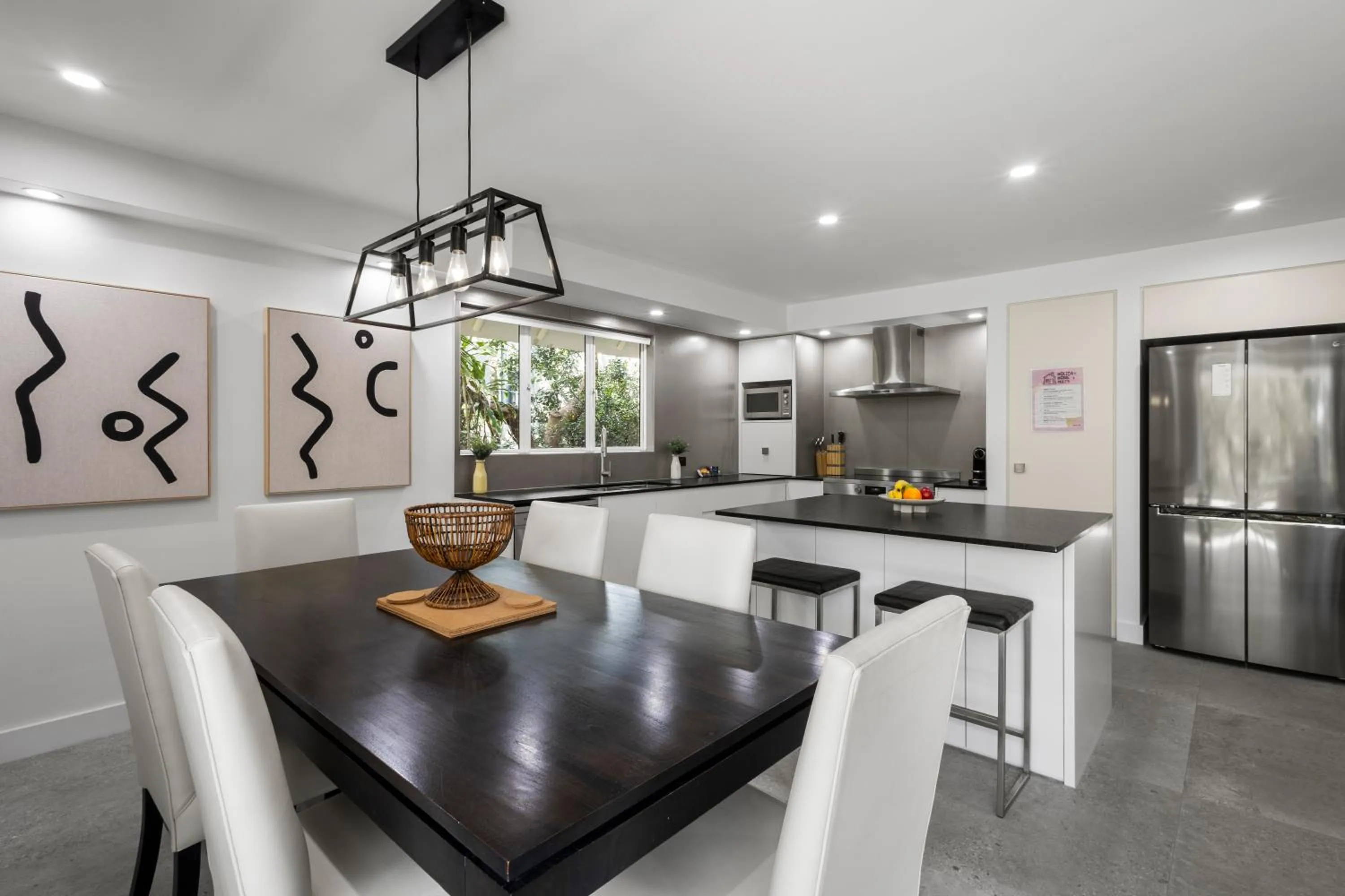 Kitchen or kitchenette in Sunshine Vista