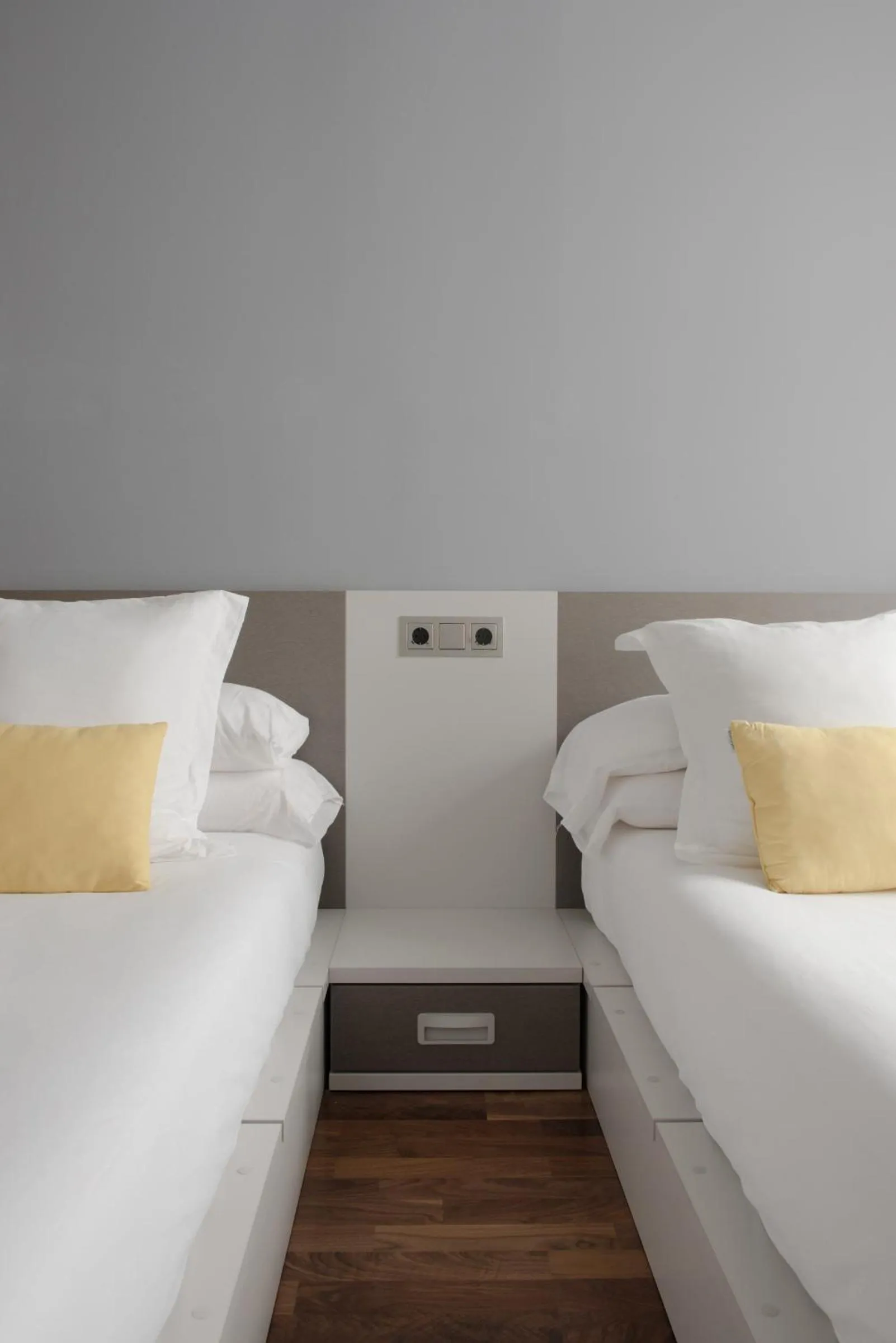Property building, Bed in Hommyhome Arenal Luxury