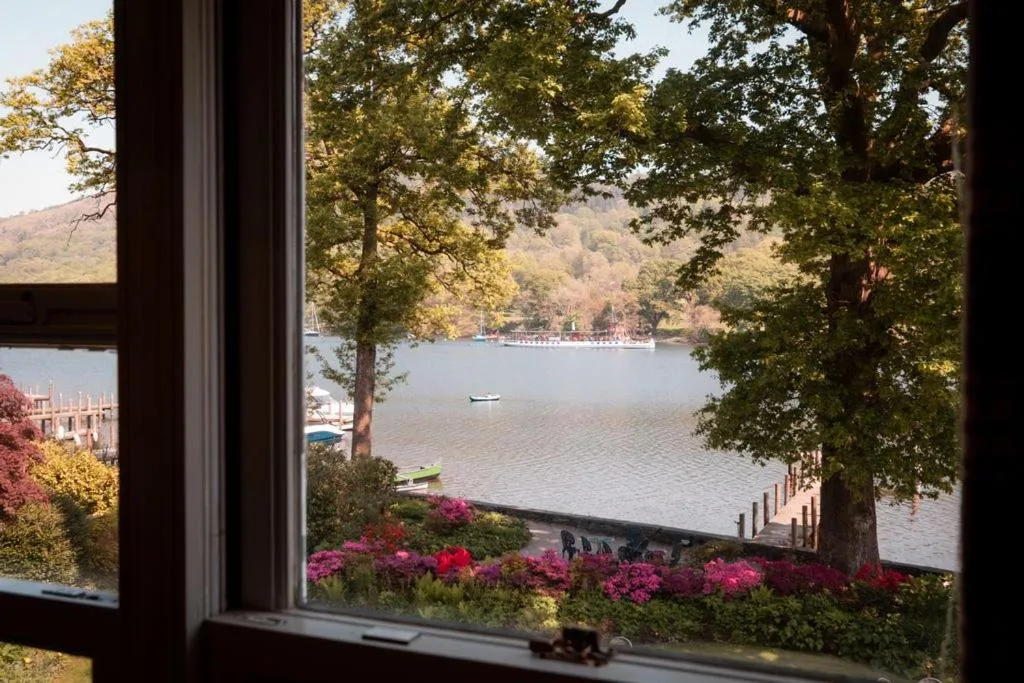 Lakeside Hotel and Spa