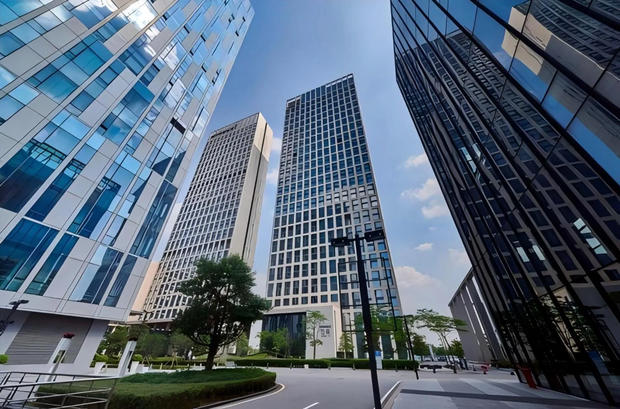 Property building in eStay Residence·Poly World Trade Center Guangzhou