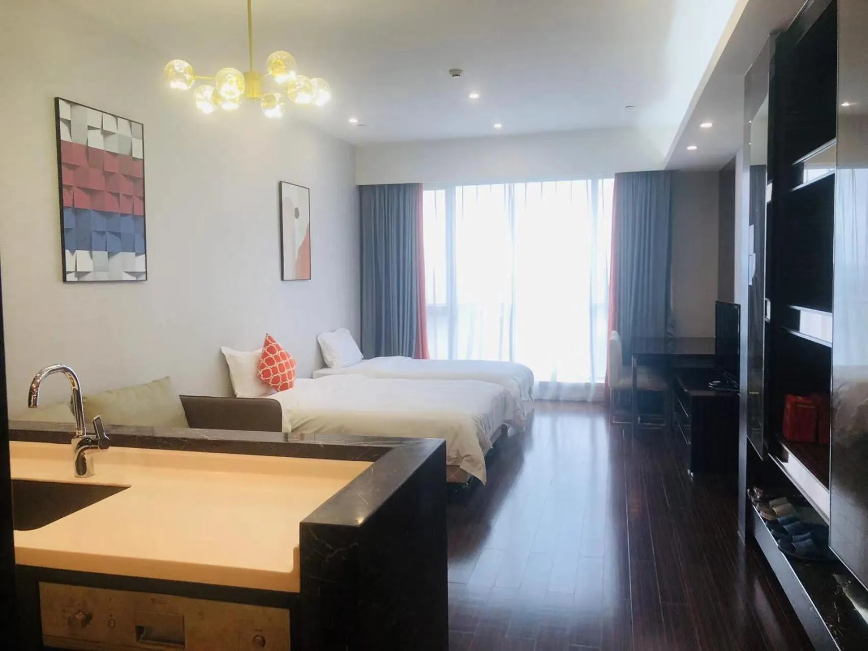 Living room, Bed in eStay Residence·Poly World Trade Center Guangzhou