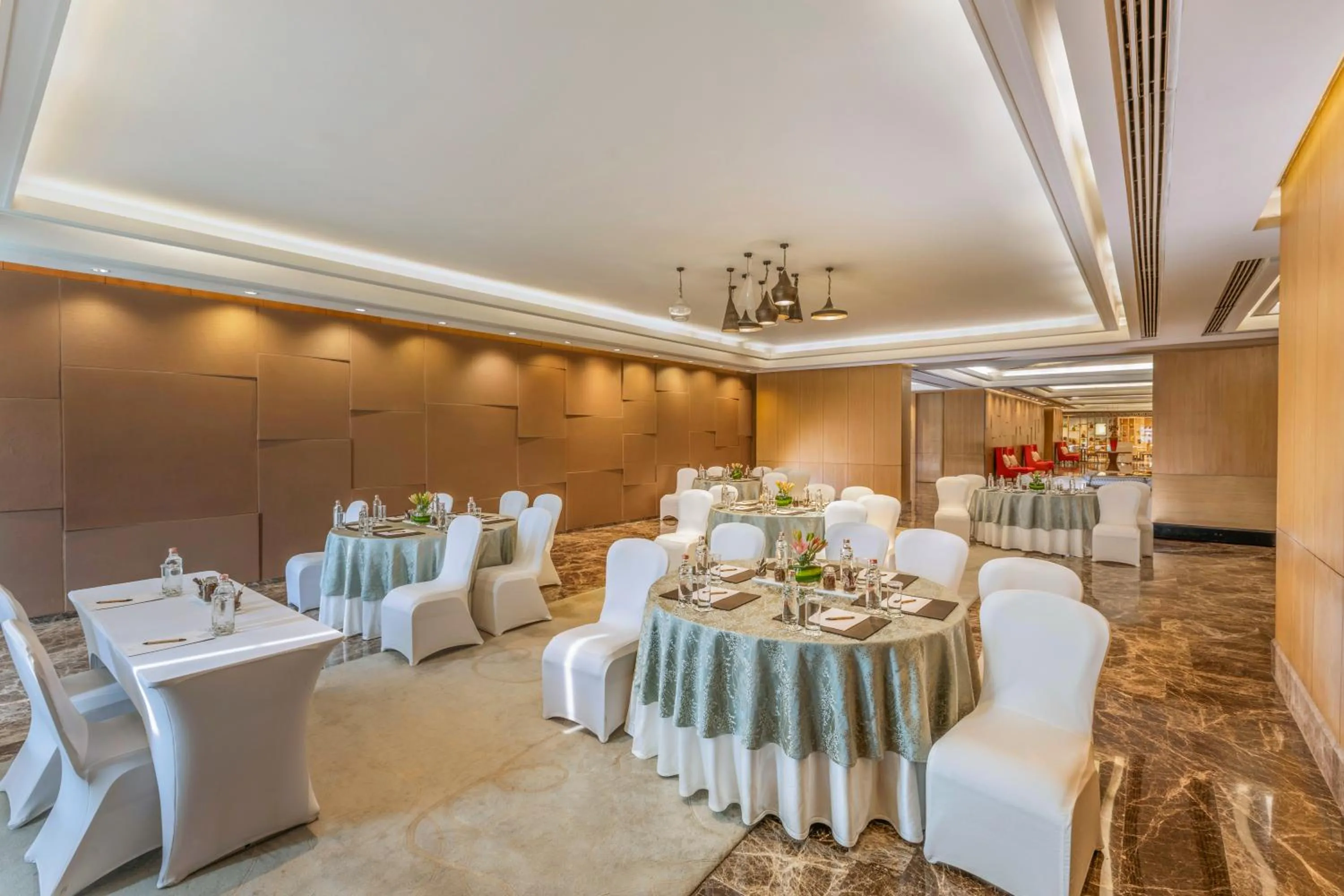 Meeting/conference room in The Leela Ambience Convention Hotel Delhi