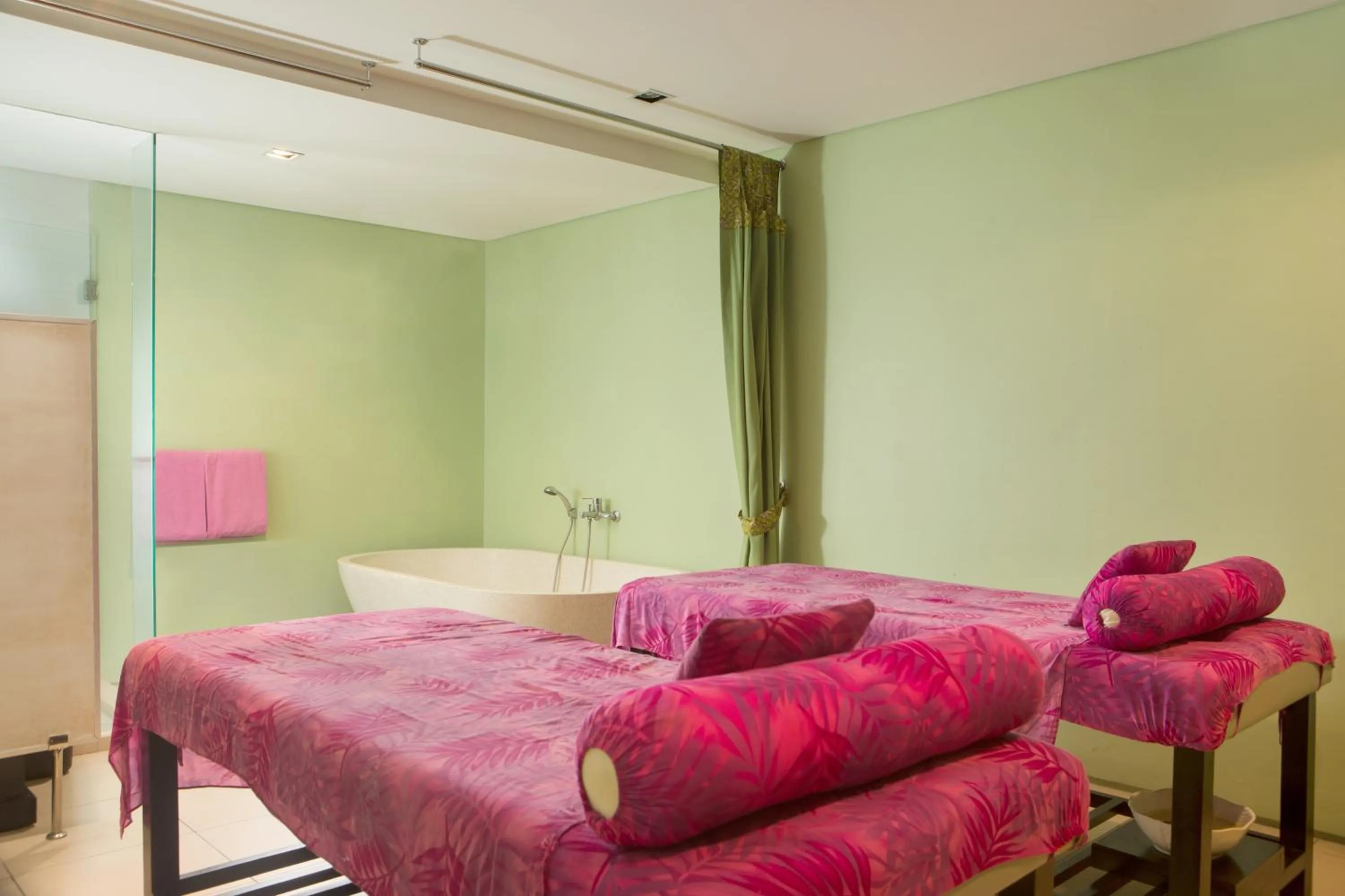 Massage in Ibis Styles Bali Benoa