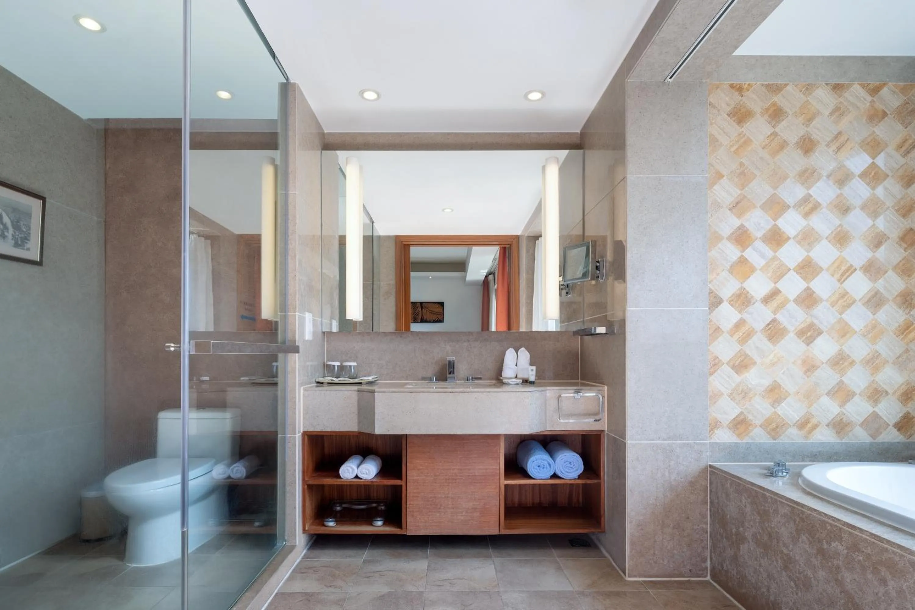 Bathroom in Mangrove Tree Resort World Sanya Bay-Kapok
