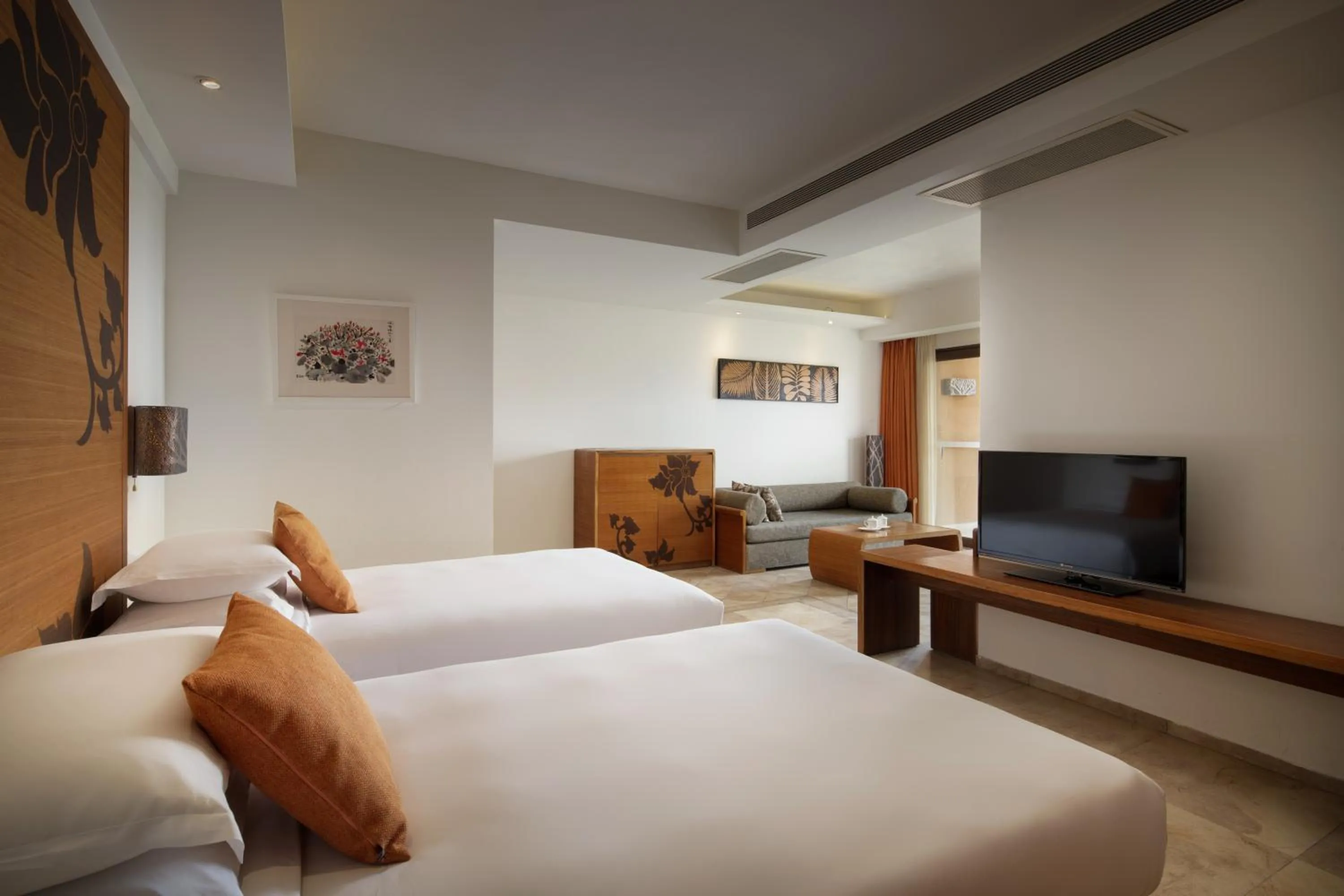 Photo of the whole room, Bed in Mangrove Tree Resort World Sanya Bay-Kapok