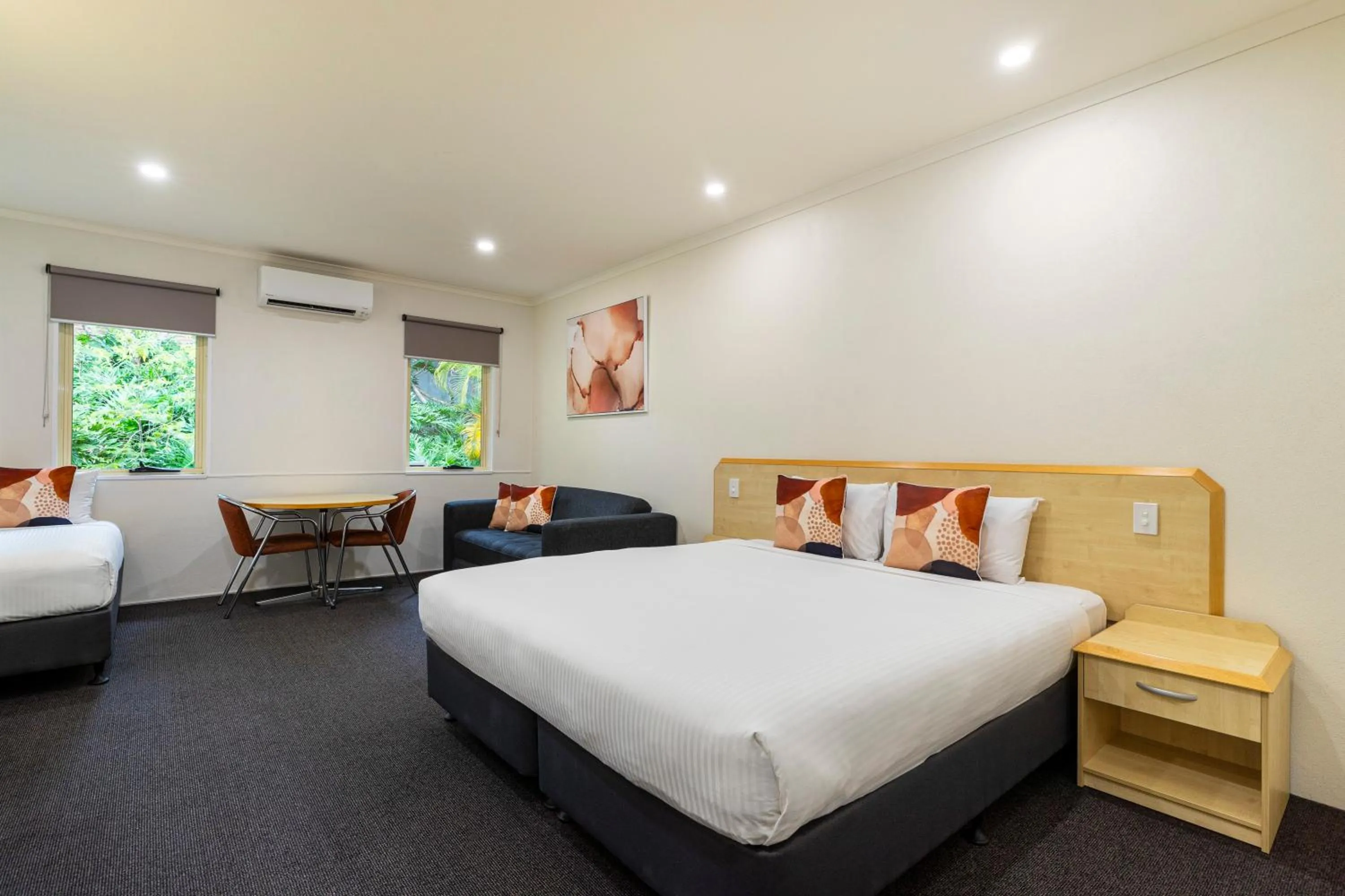 Bedroom, Bed in Red Bridge Motor Inn