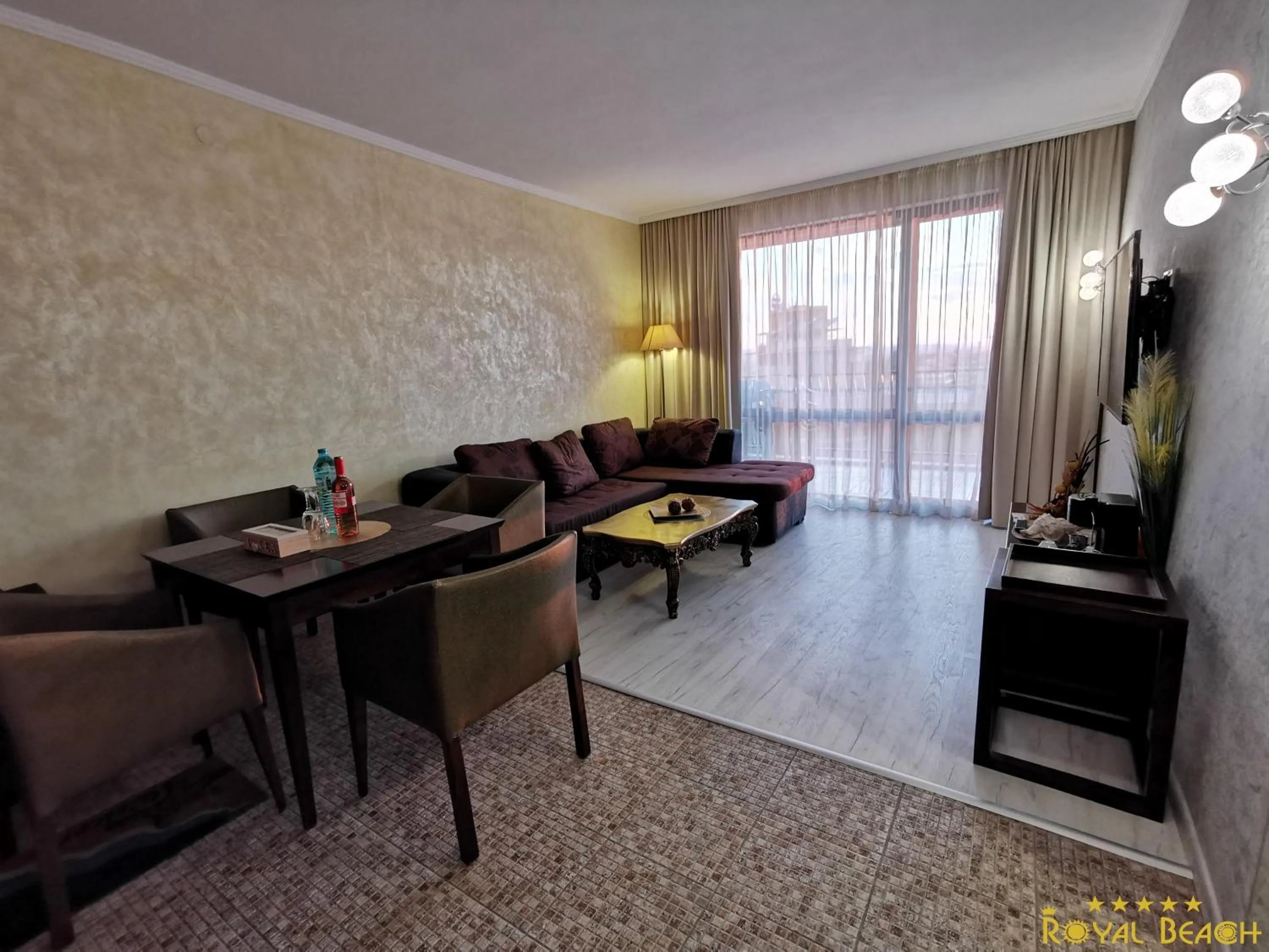 TV and multimedia, Seating Area in Barcelo Royal Beach Hotel