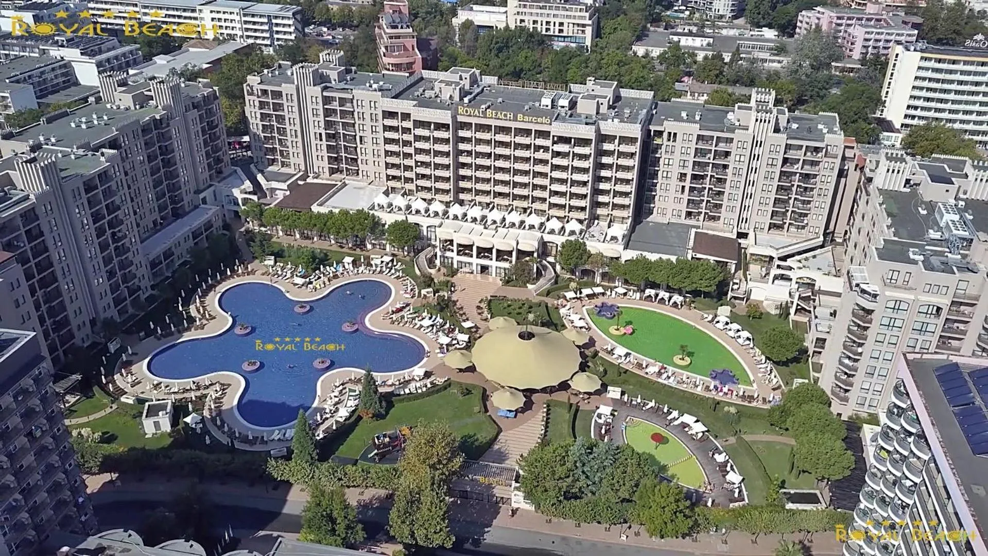 Property building, Bird's-eye View in Barcelo Royal Beach Hotel