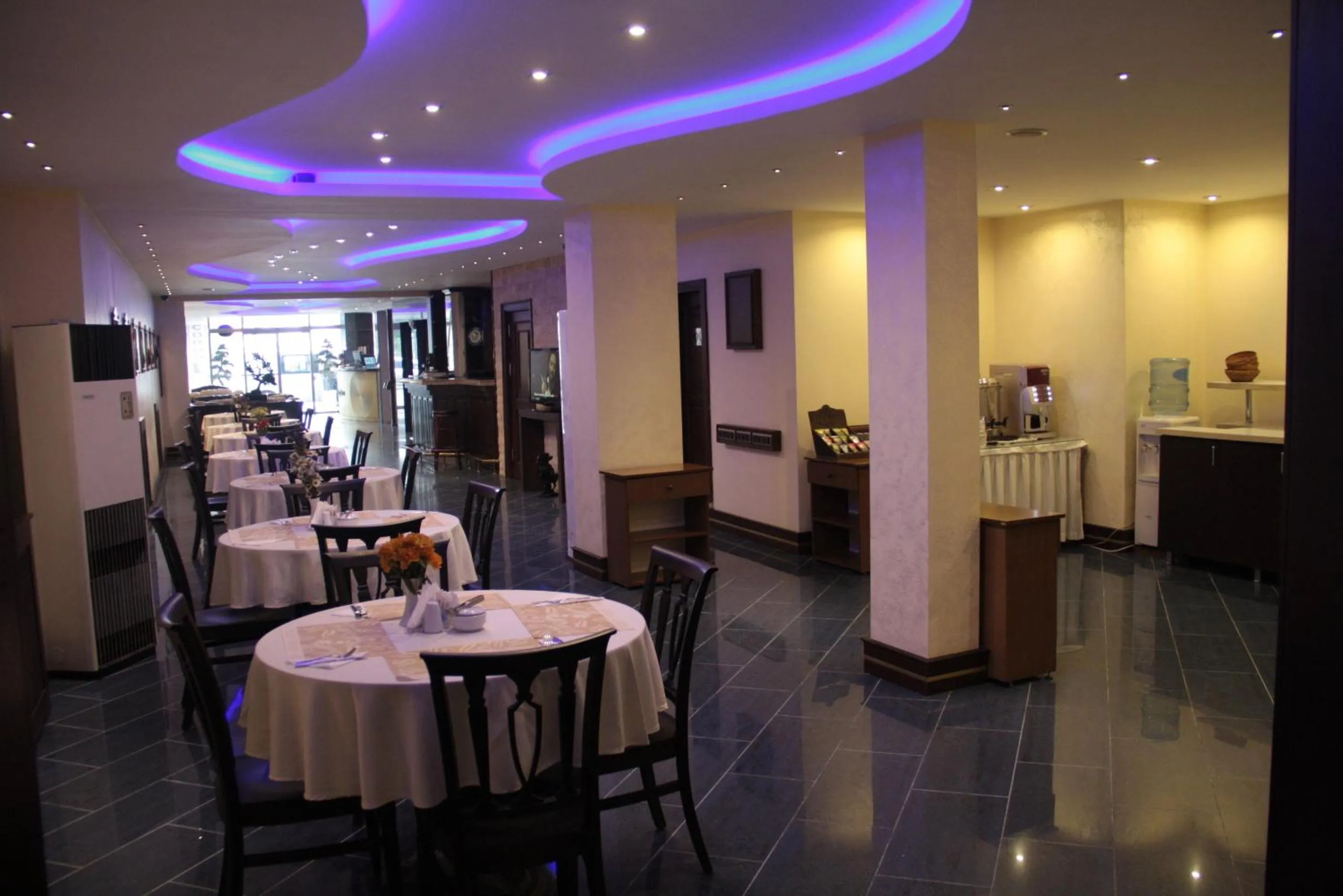 Restaurant/places to eat in Susuzlu Seckin Hotel