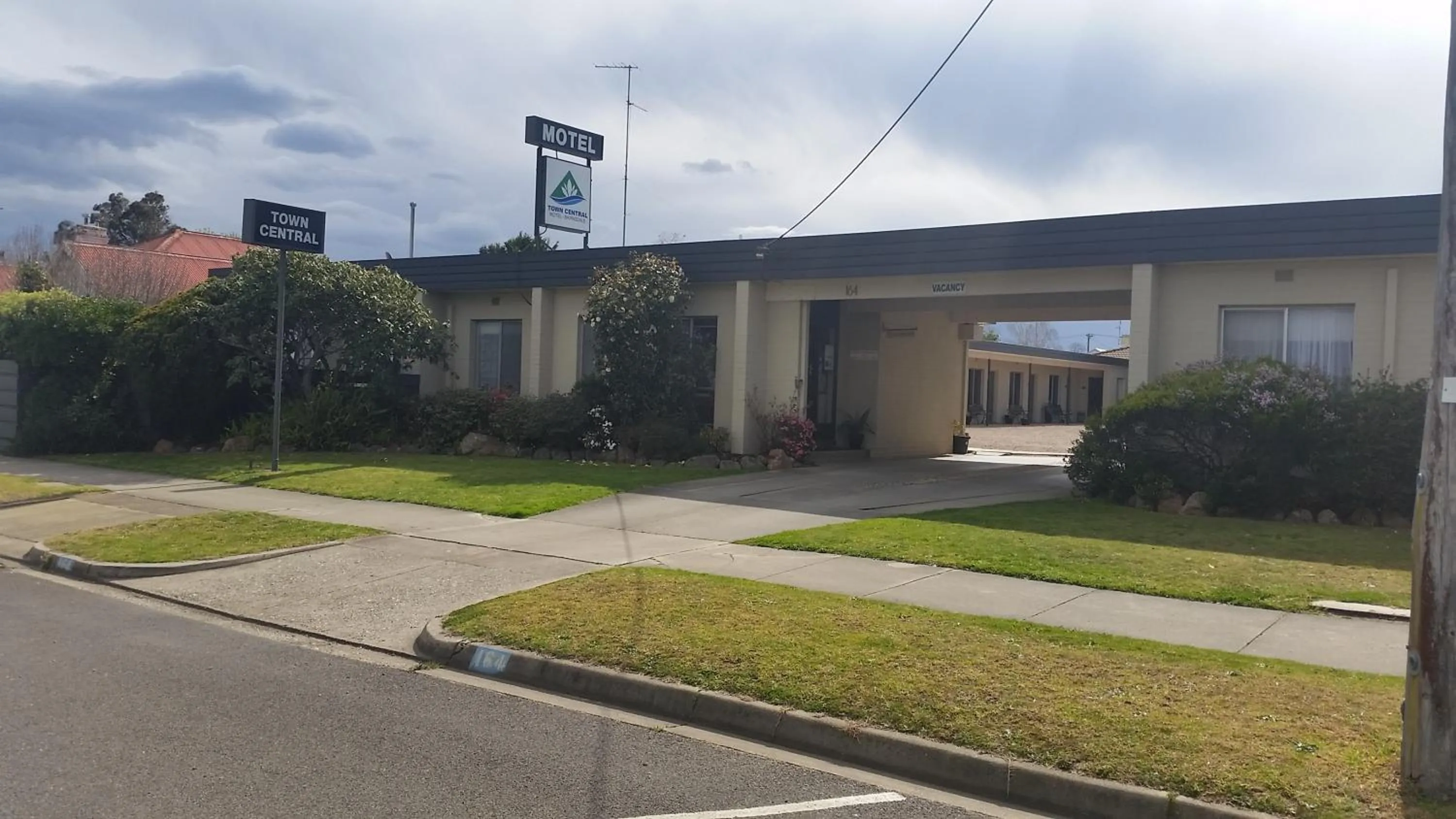 Facade/entrance in Bairnsdale Town Central Motel