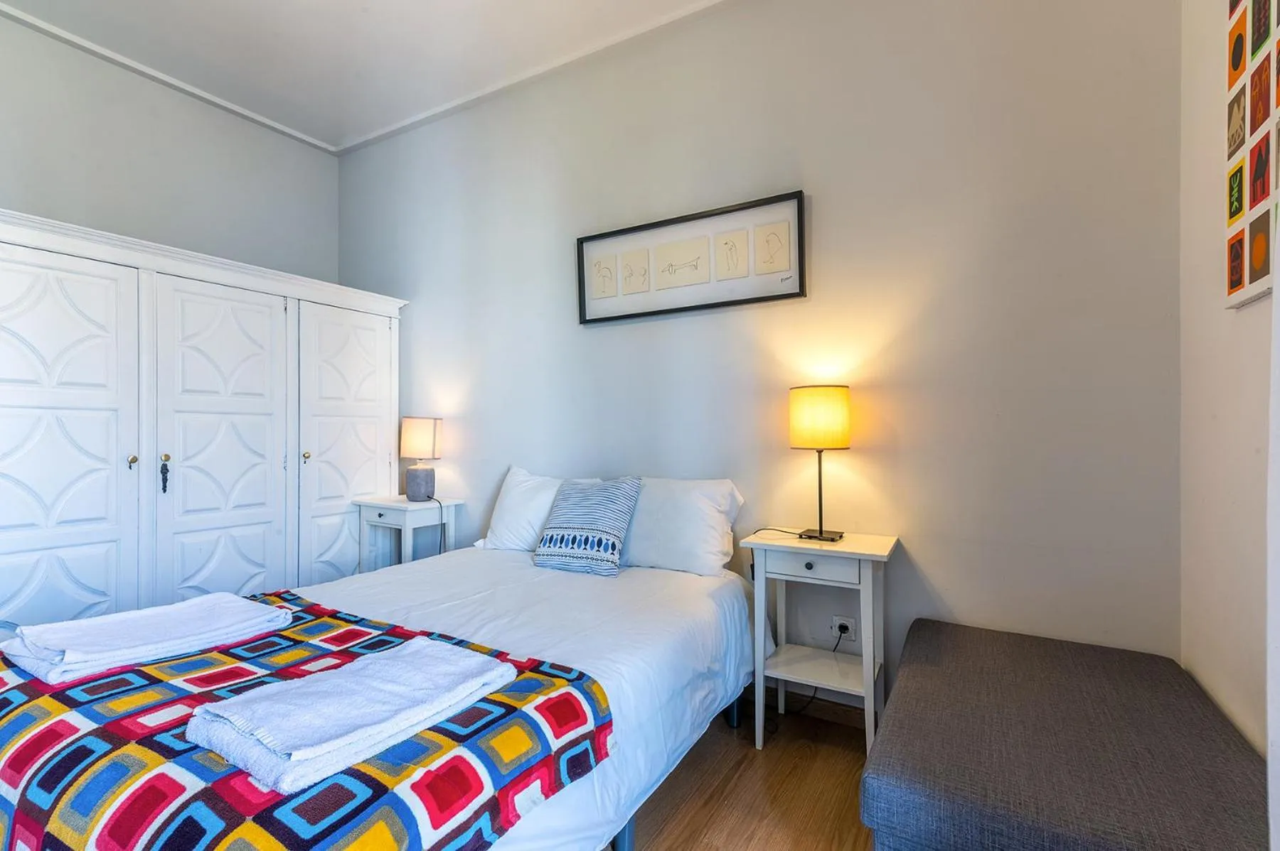 Bed in Paço de Arcos Apartment