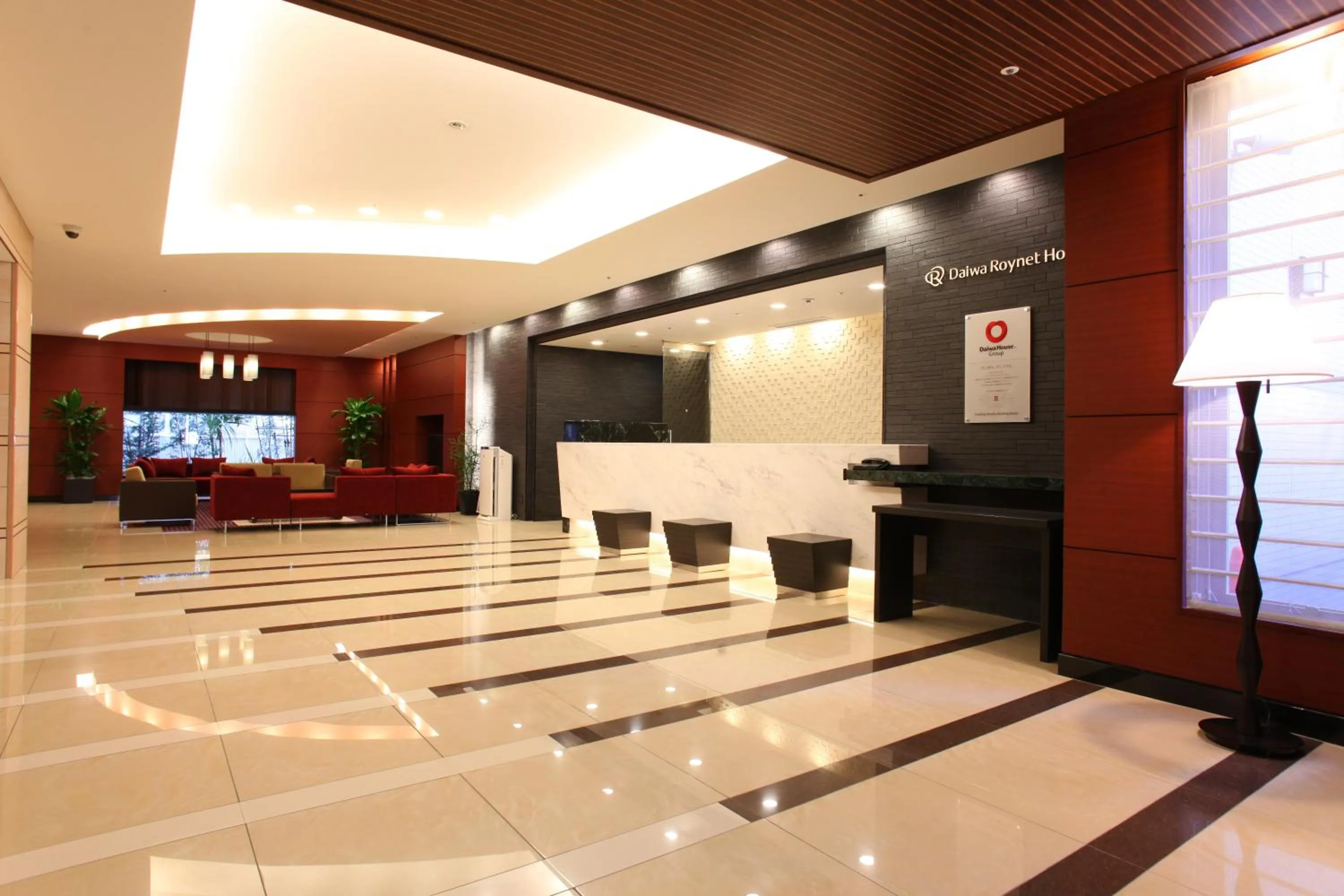 Lobby or reception in Daiwa Roynet Hotel Sakai Higashi