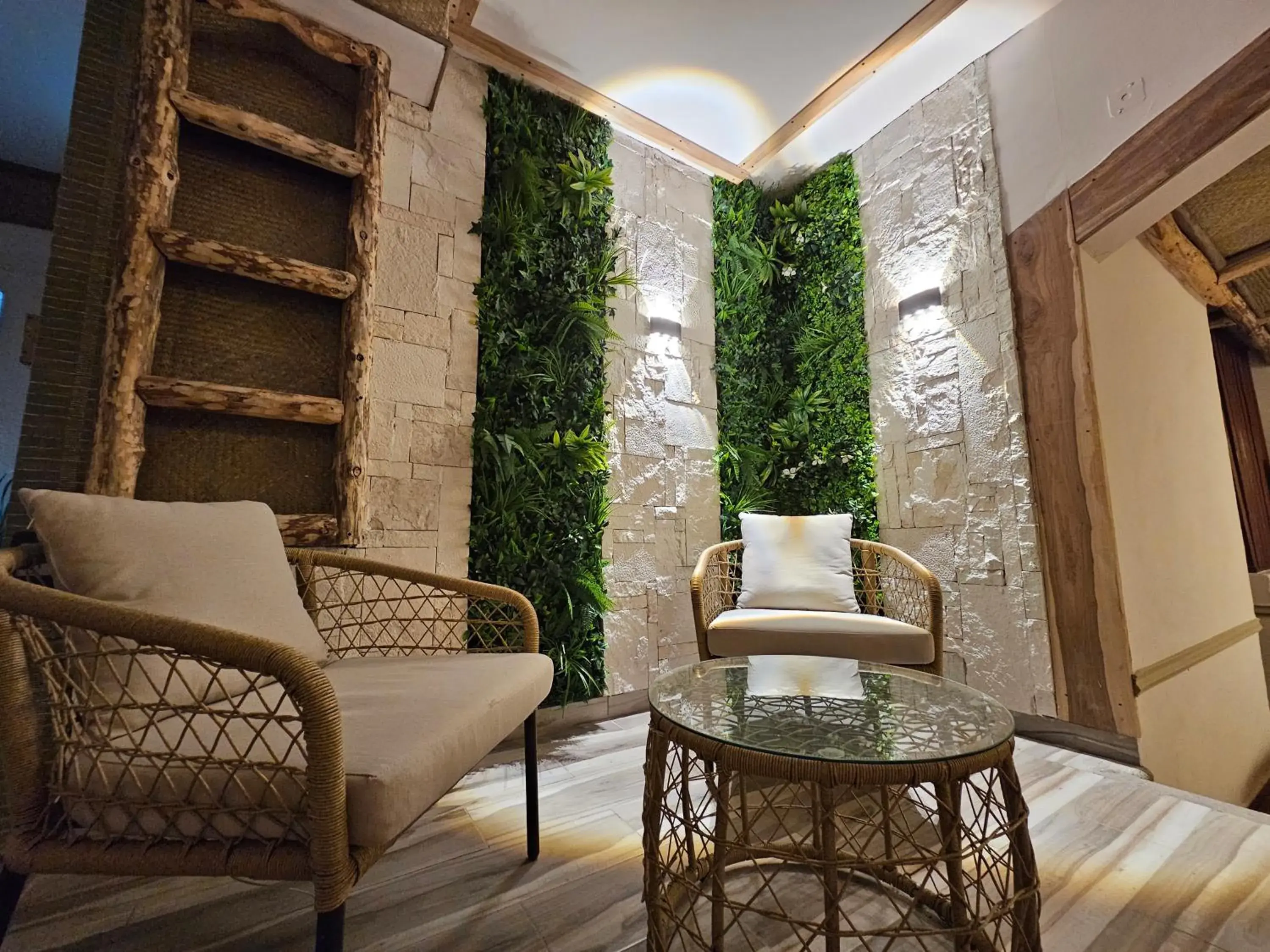 Presidential Suite in Silmar Hotel/Motel Presidential Suite in Silmar Hotel/Motel