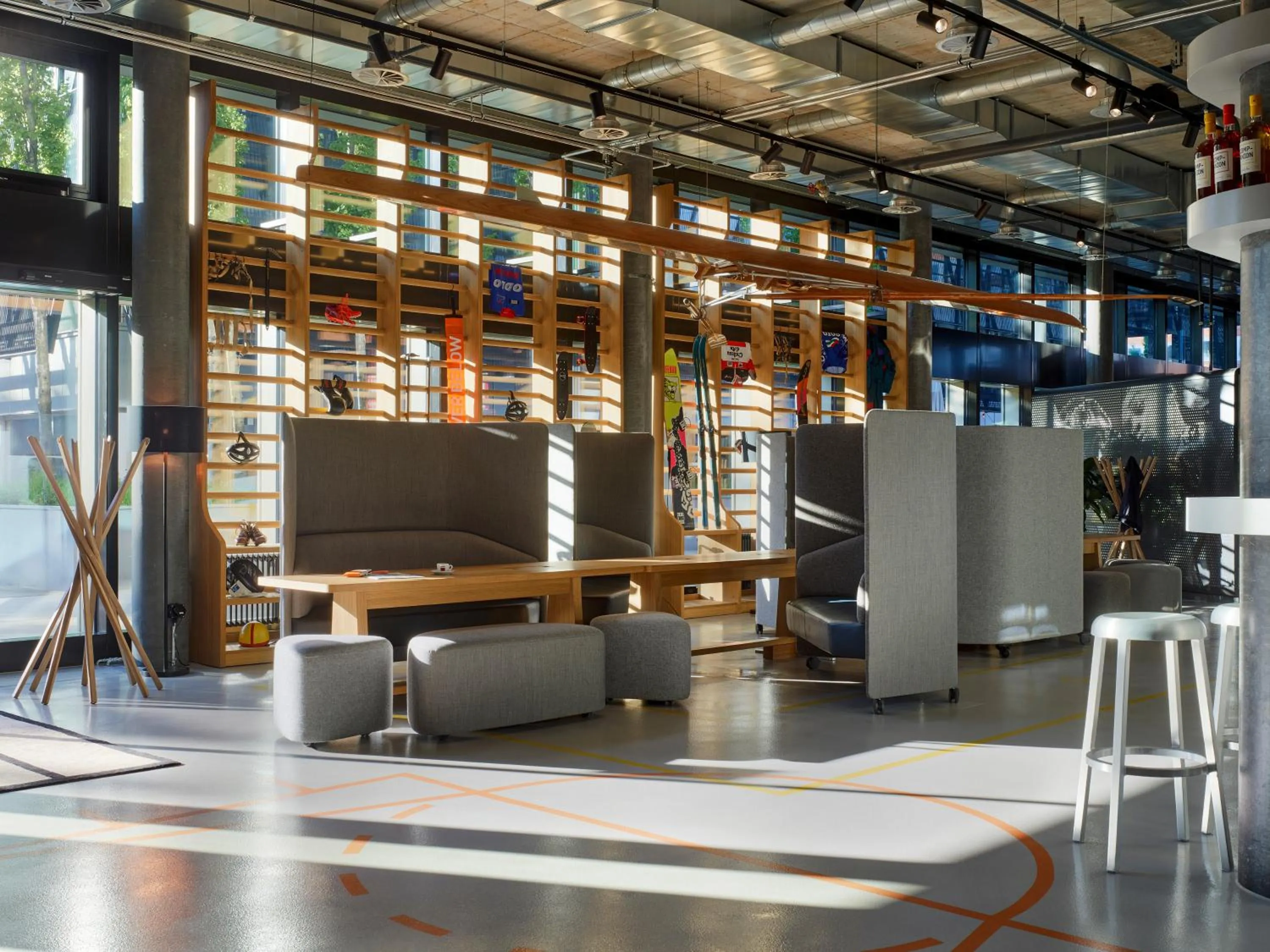 Lobby or reception in 25hours Hotel Zürich West