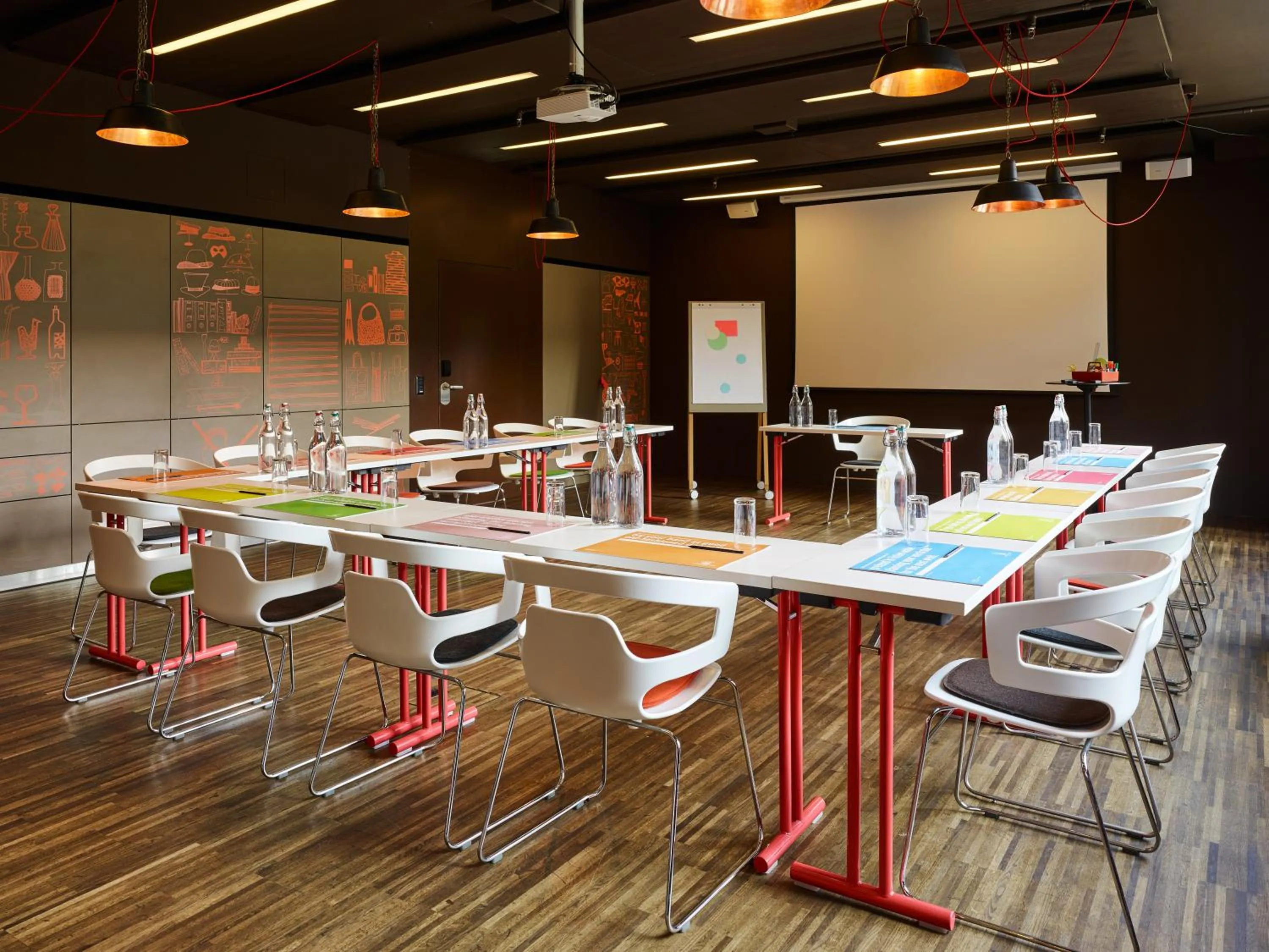 Business facilities in 25hours Hotel Zürich West