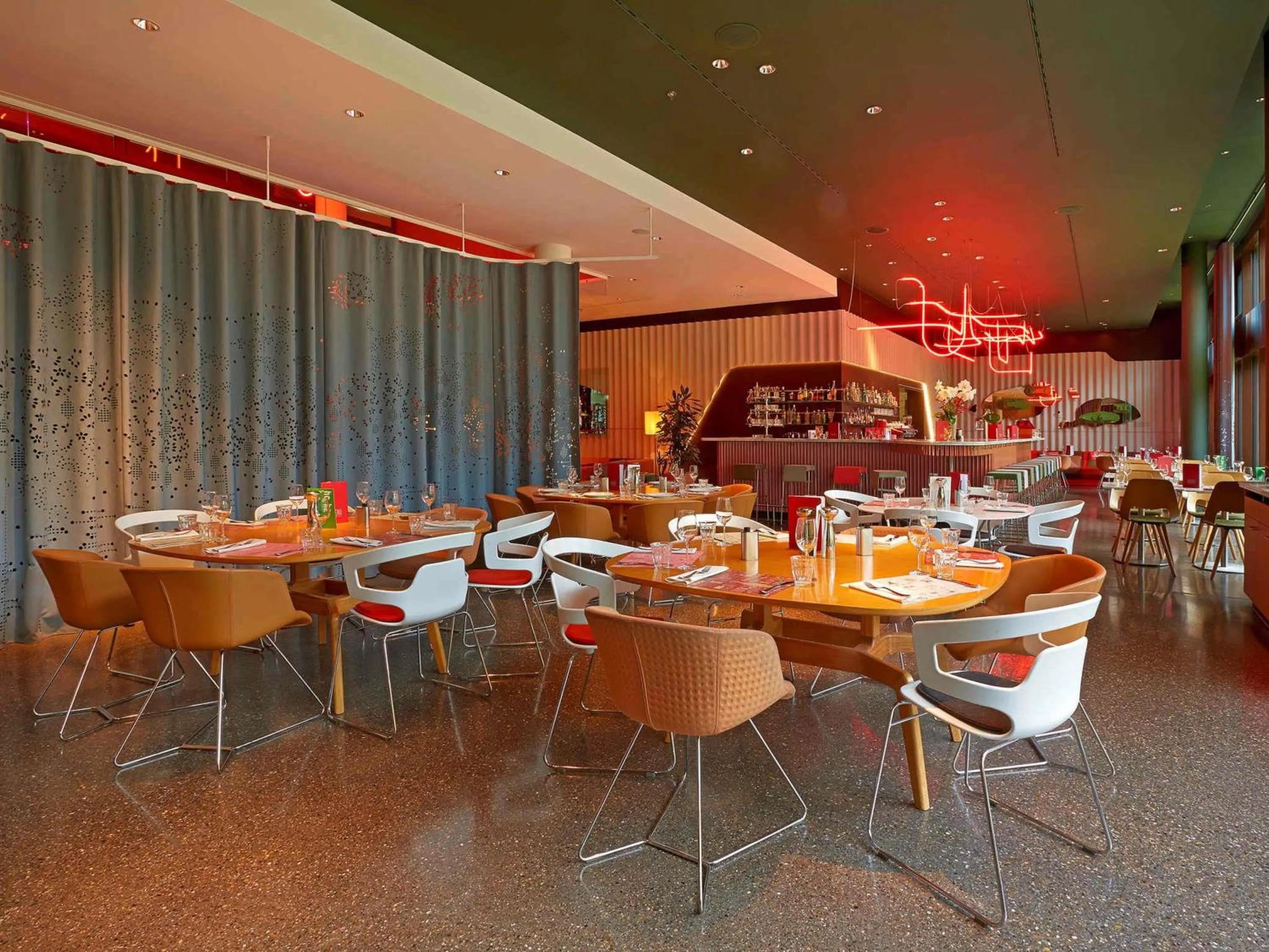 Restaurant/places to eat in 25hours Hotel Zürich West