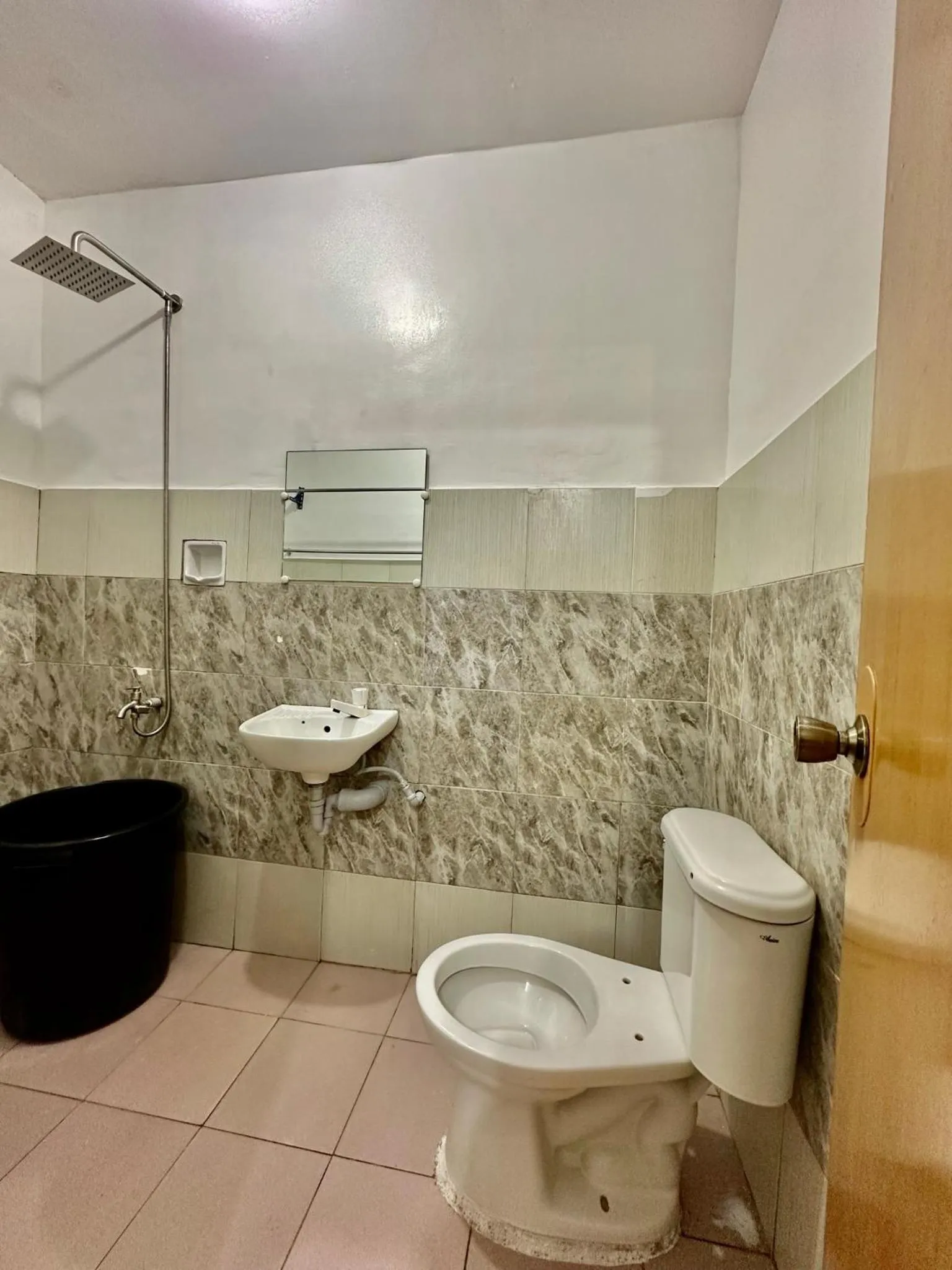 Shower in Wendy's Apartelle