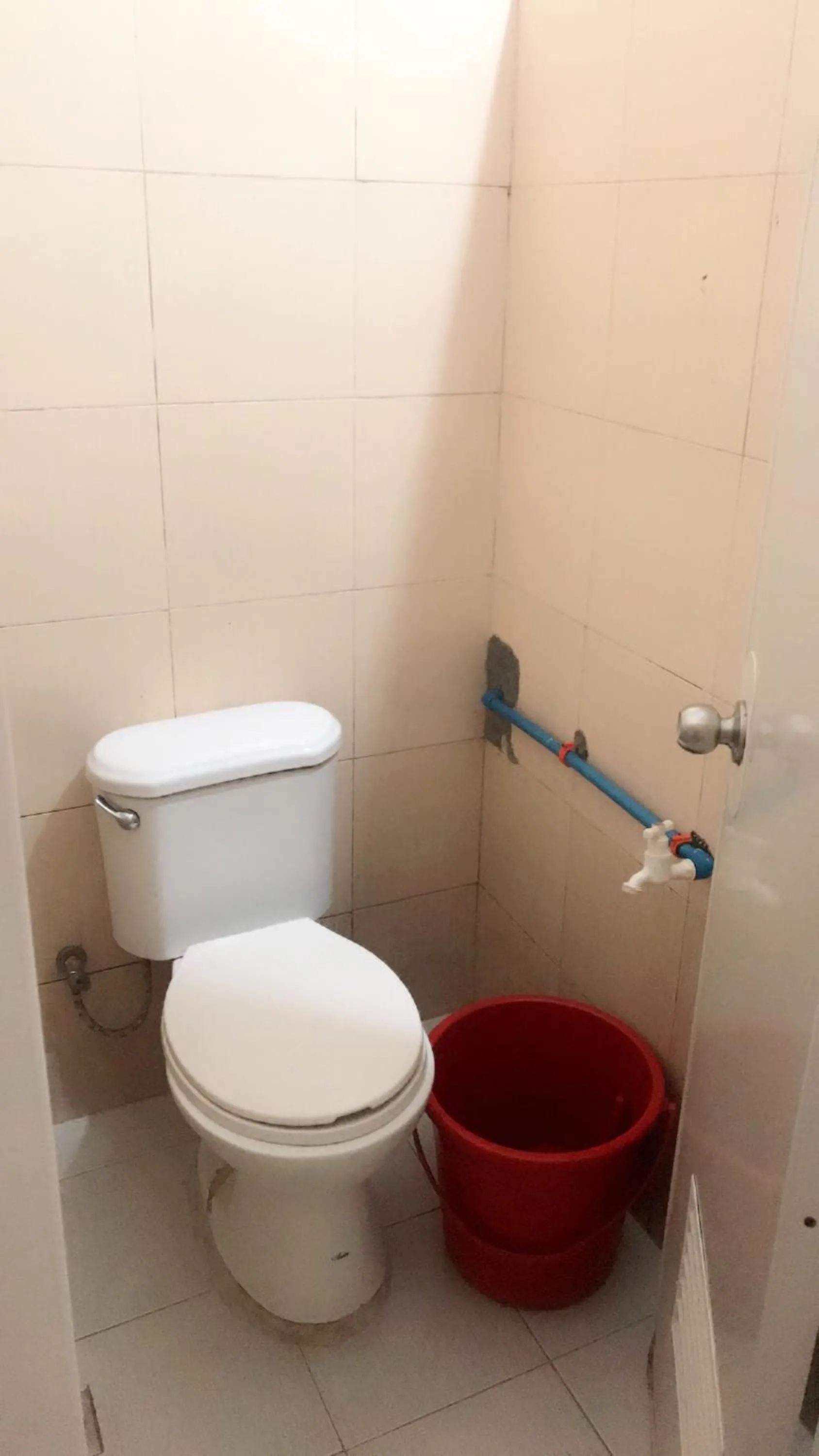 Shower in Wendy's Apartelle