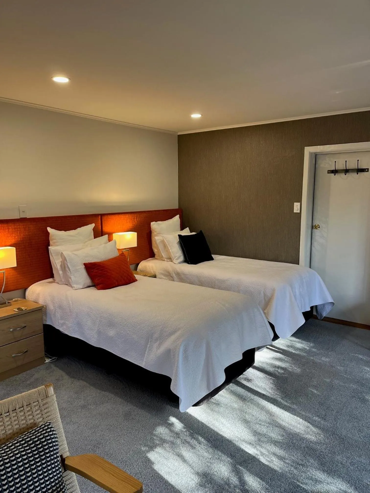 Bedroom, Bed in Shy Cottage and Studio