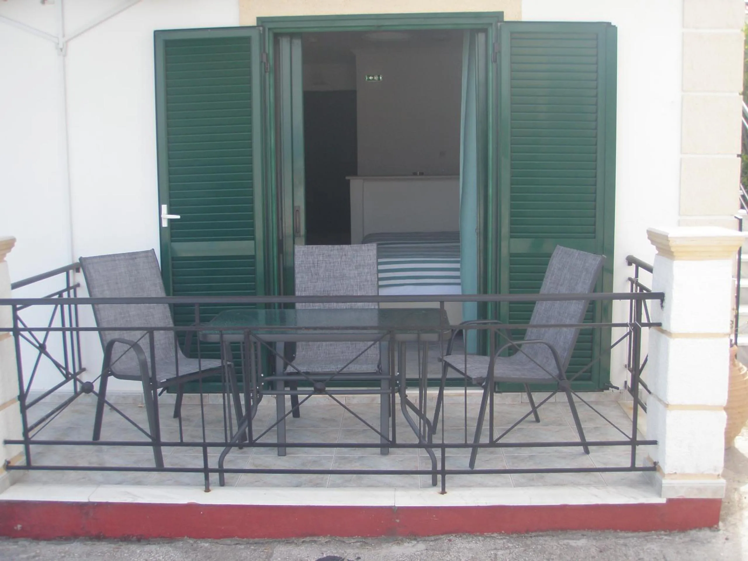 Facade/entrance in UMBRELLA BEACH APARTMENTs