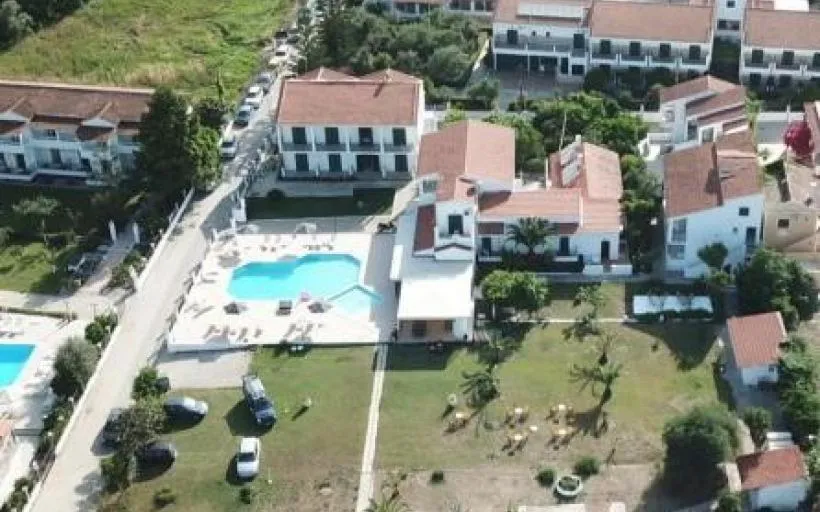 UMBRELLA BEACH APARTMENTs