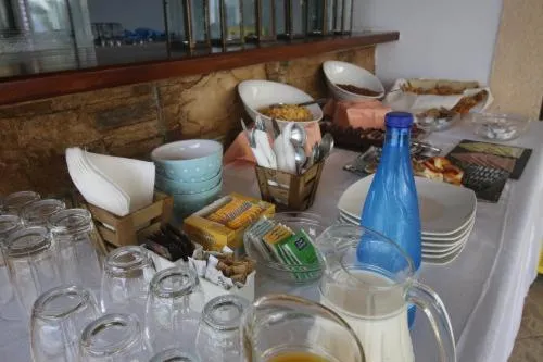 Breakfast in UMBRELLA BEACH APARTMENTs