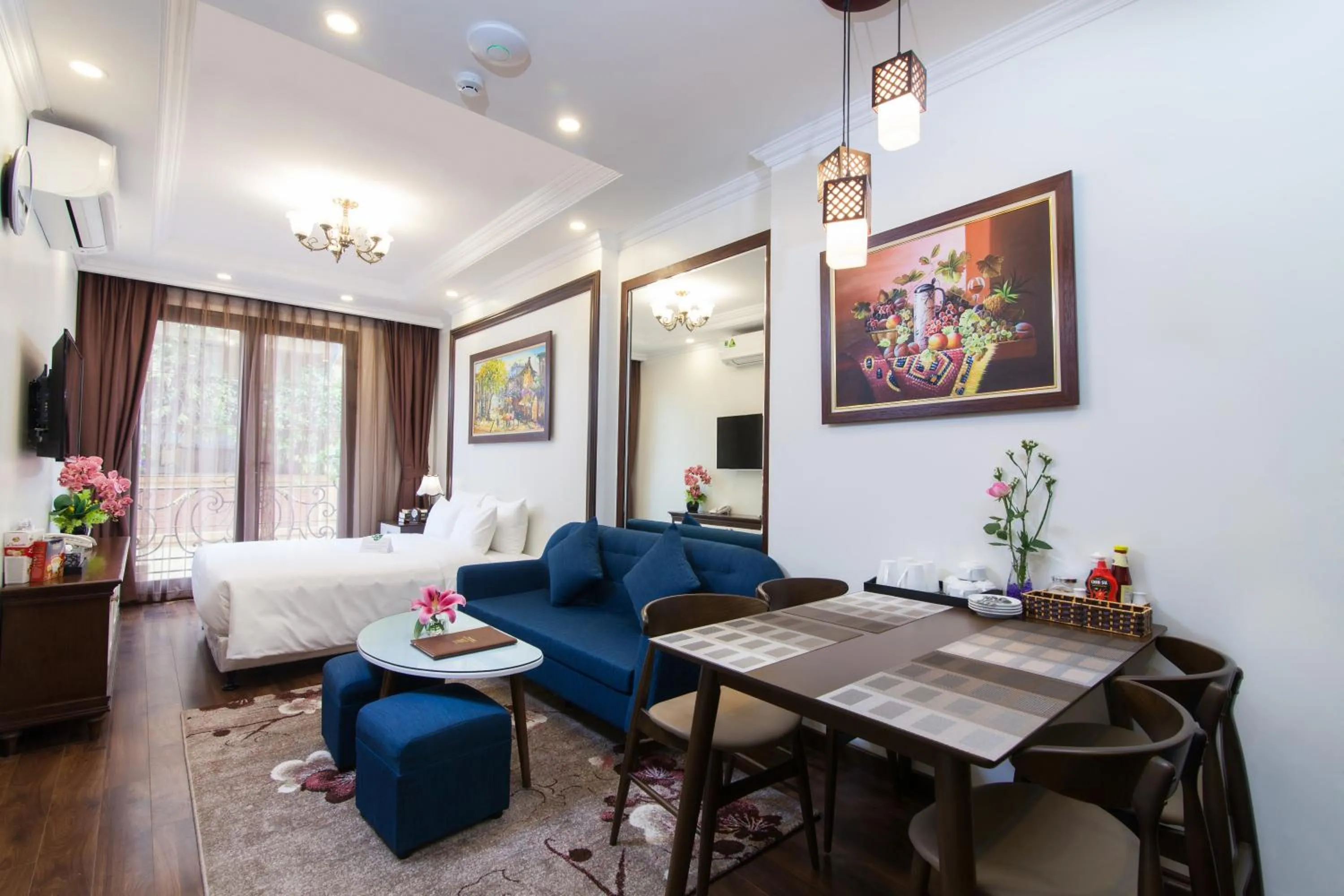 Living room, Bed in Hanoi Central Hotel & Residences