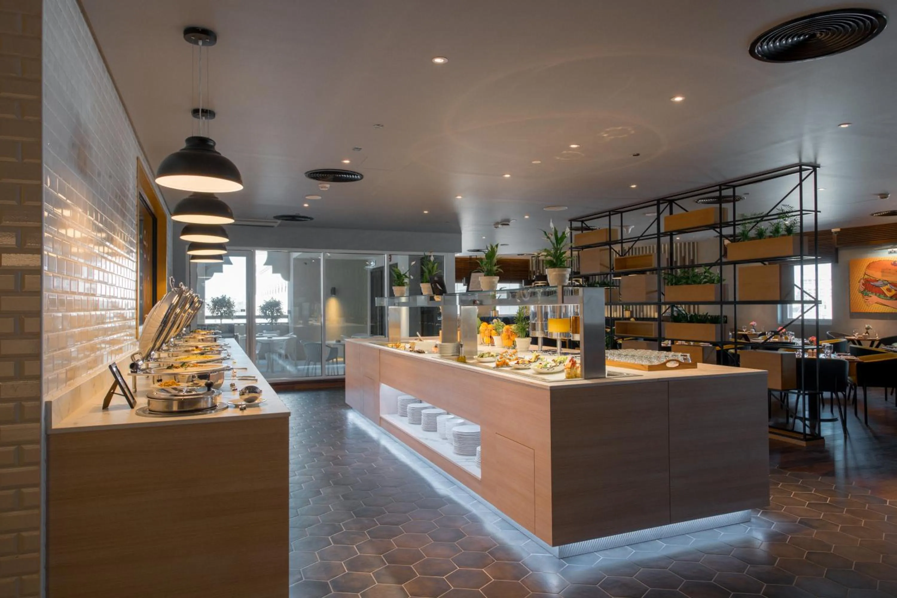 Restaurant/places to eat in Premier Inn Dubai Al Jaddaf