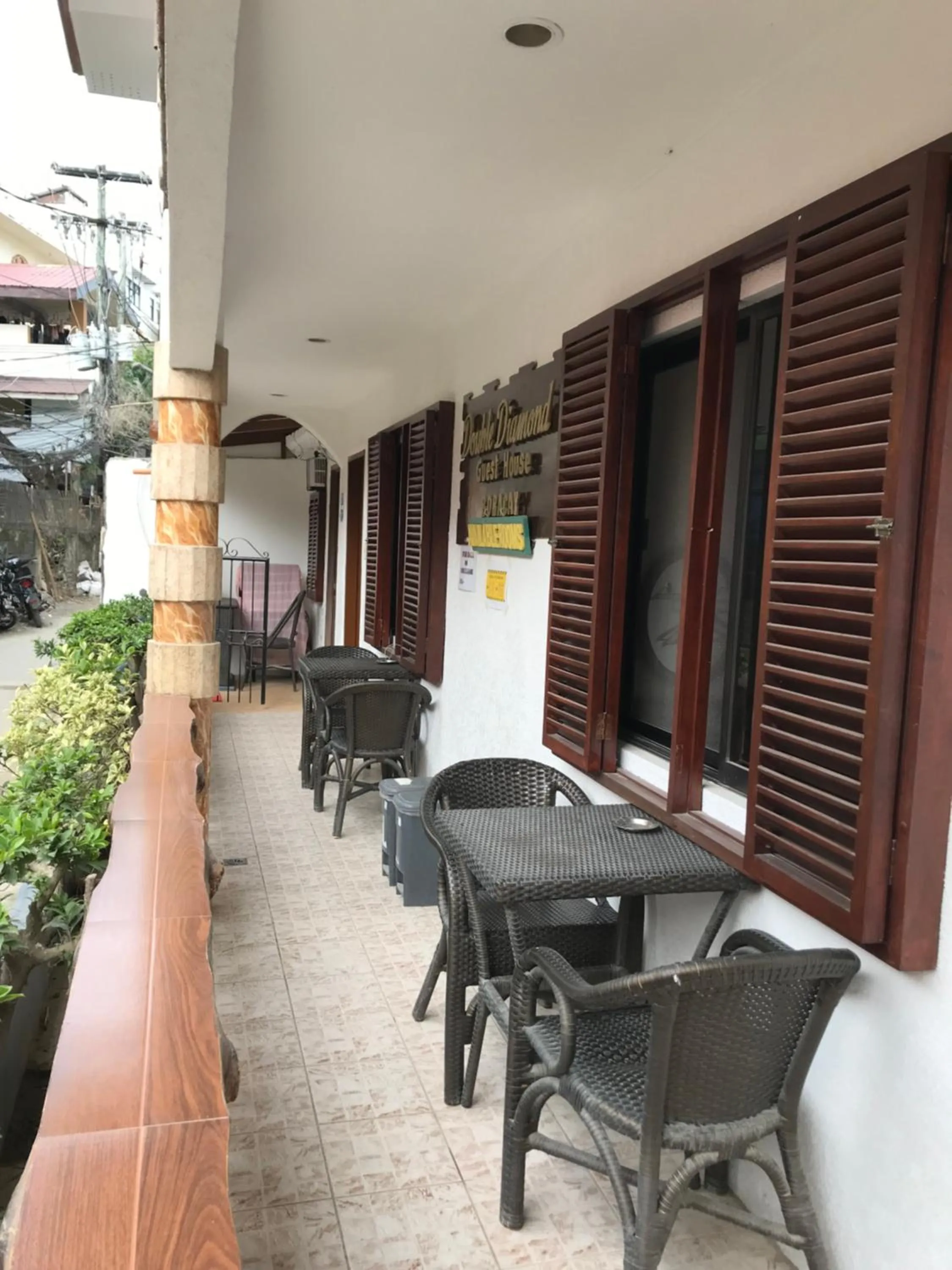 Double Diamond Inn Guest House