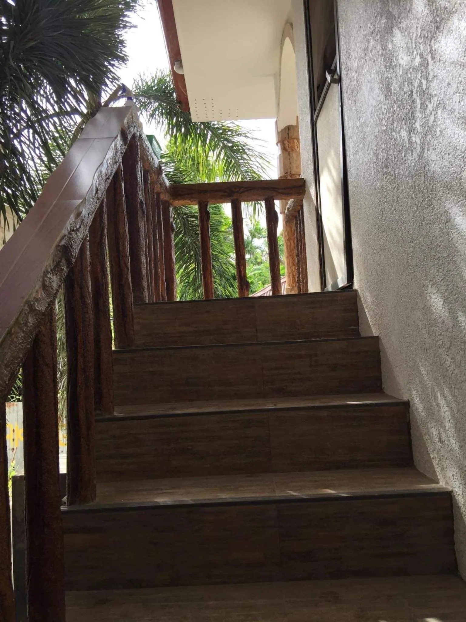 Double Diamond Inn Guest House