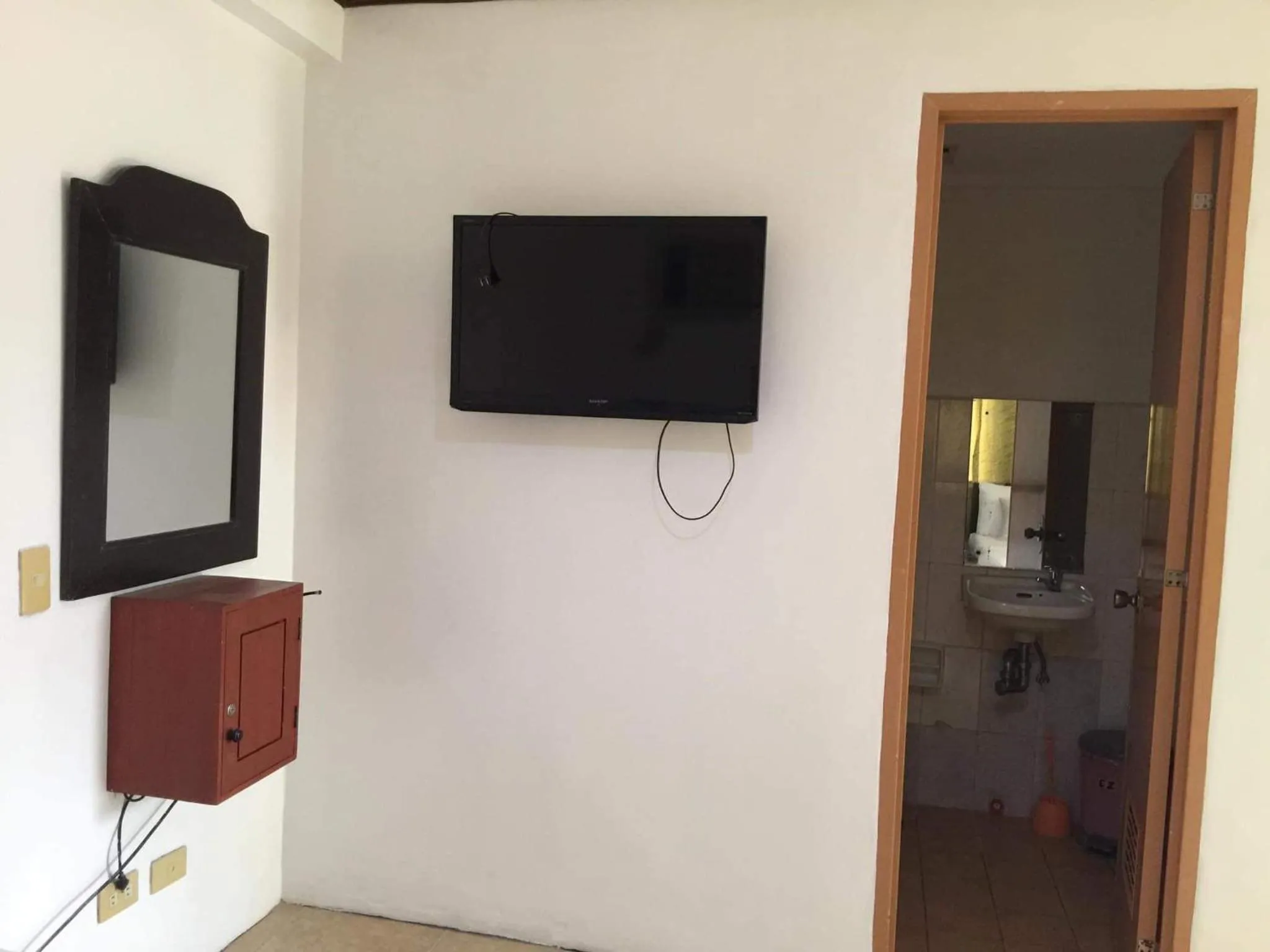 Double Diamond Inn Guest House