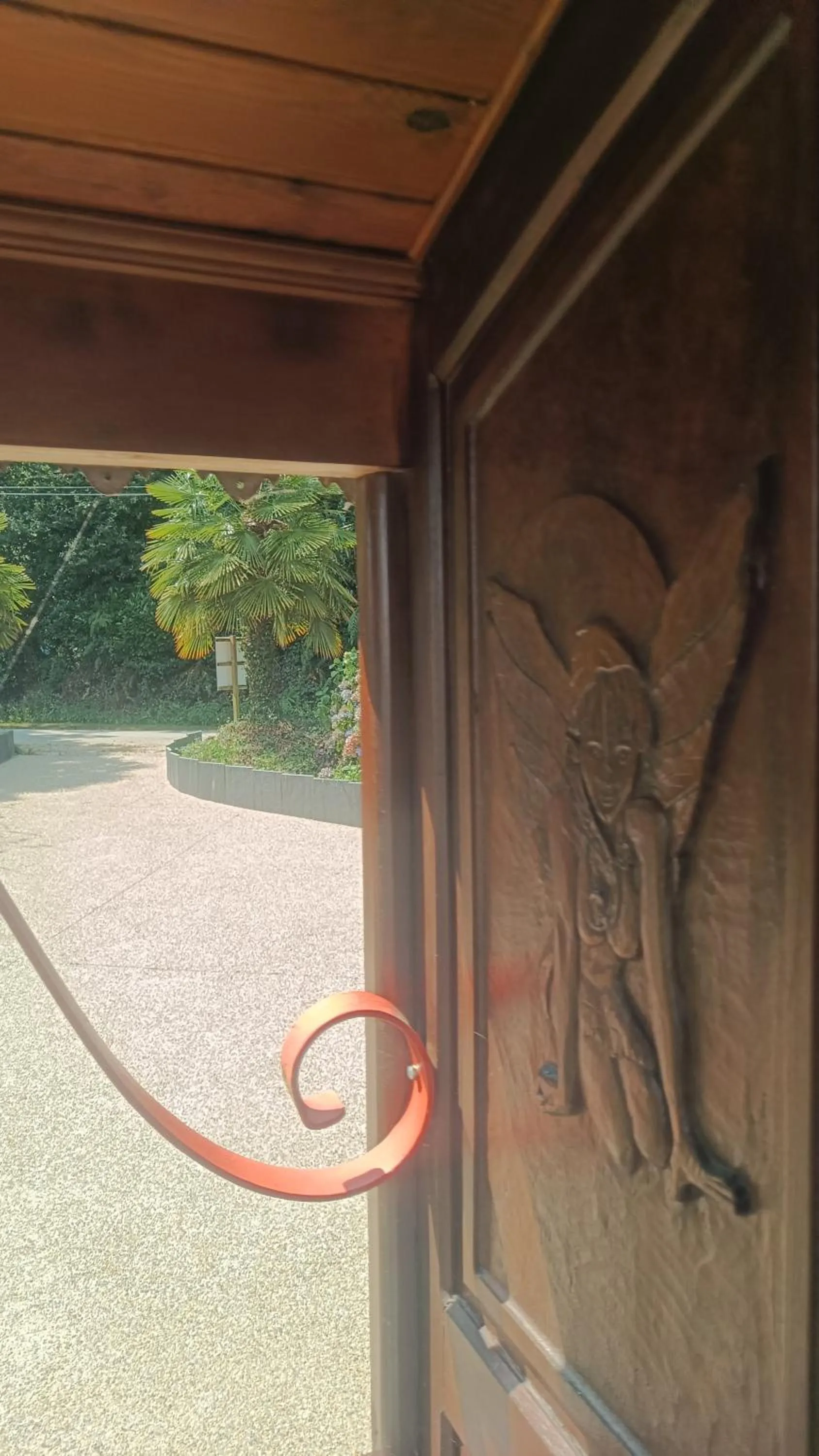Decorative detail in La Clé des Roulottes
