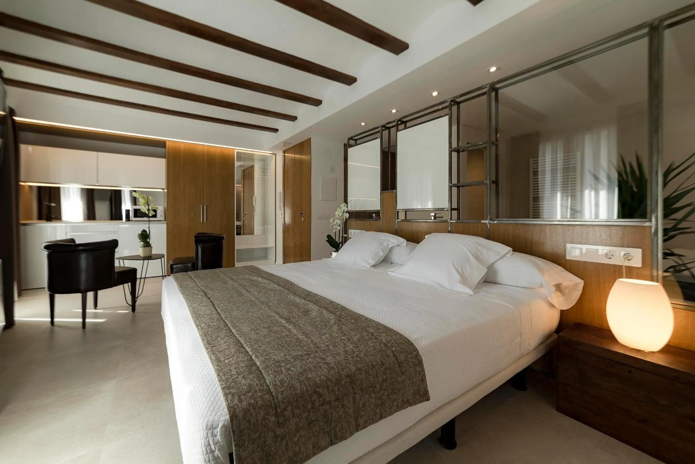 Vinatea Suites con jacuzzi privado en el centro de Morella