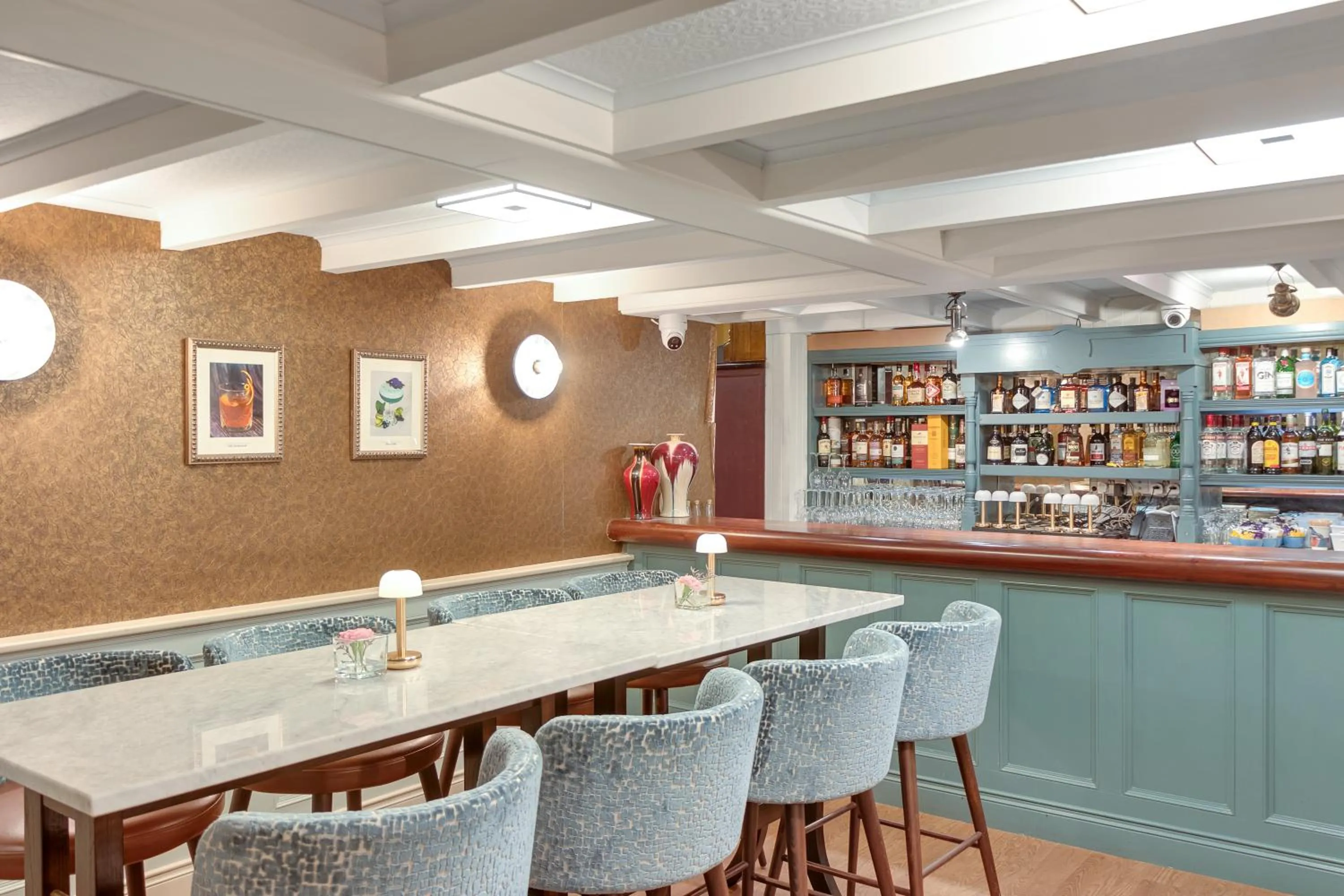 Lounge or bar in The Kingsley Hotel