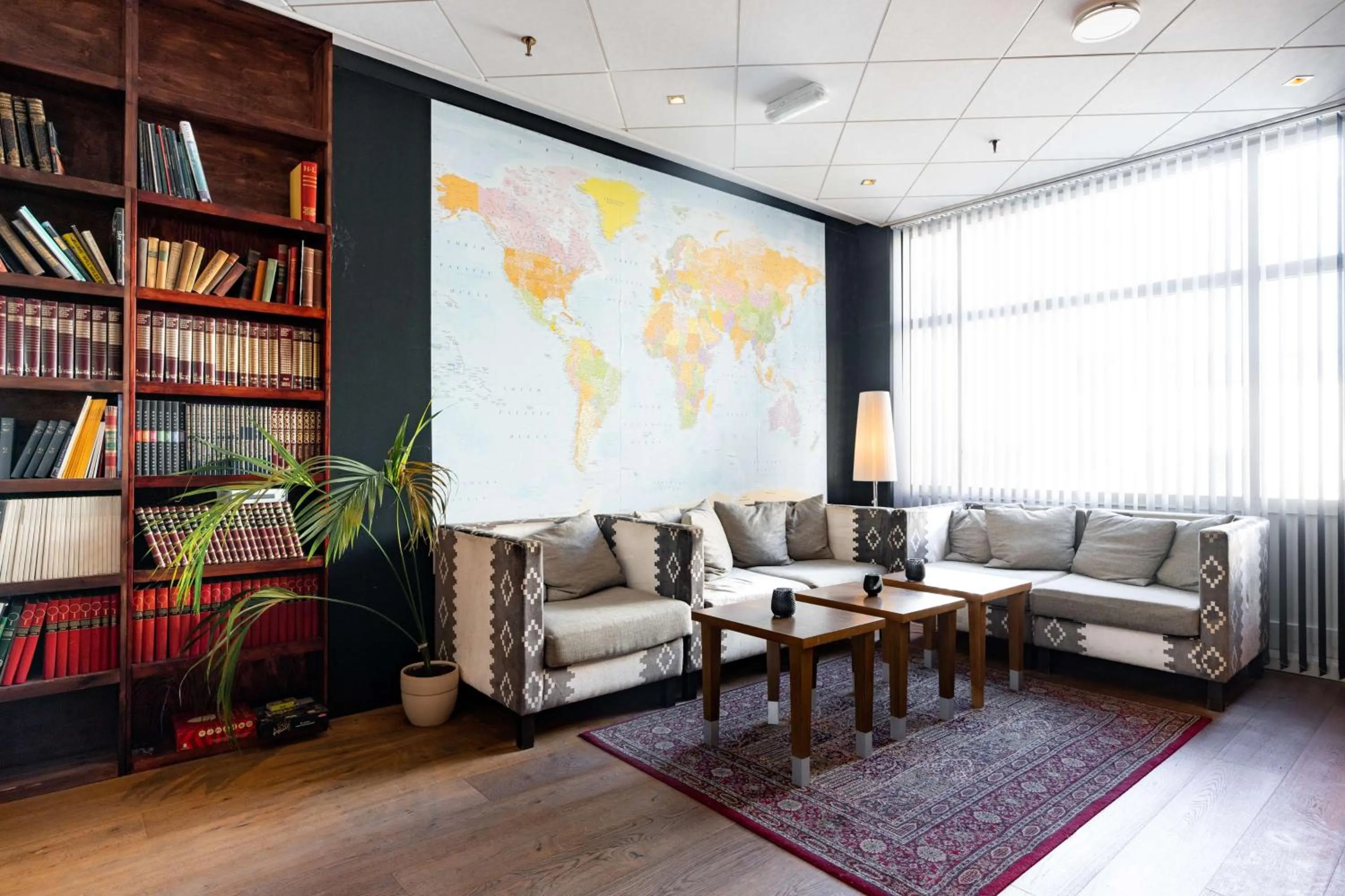 Lounge or bar in Scandic Hønefoss