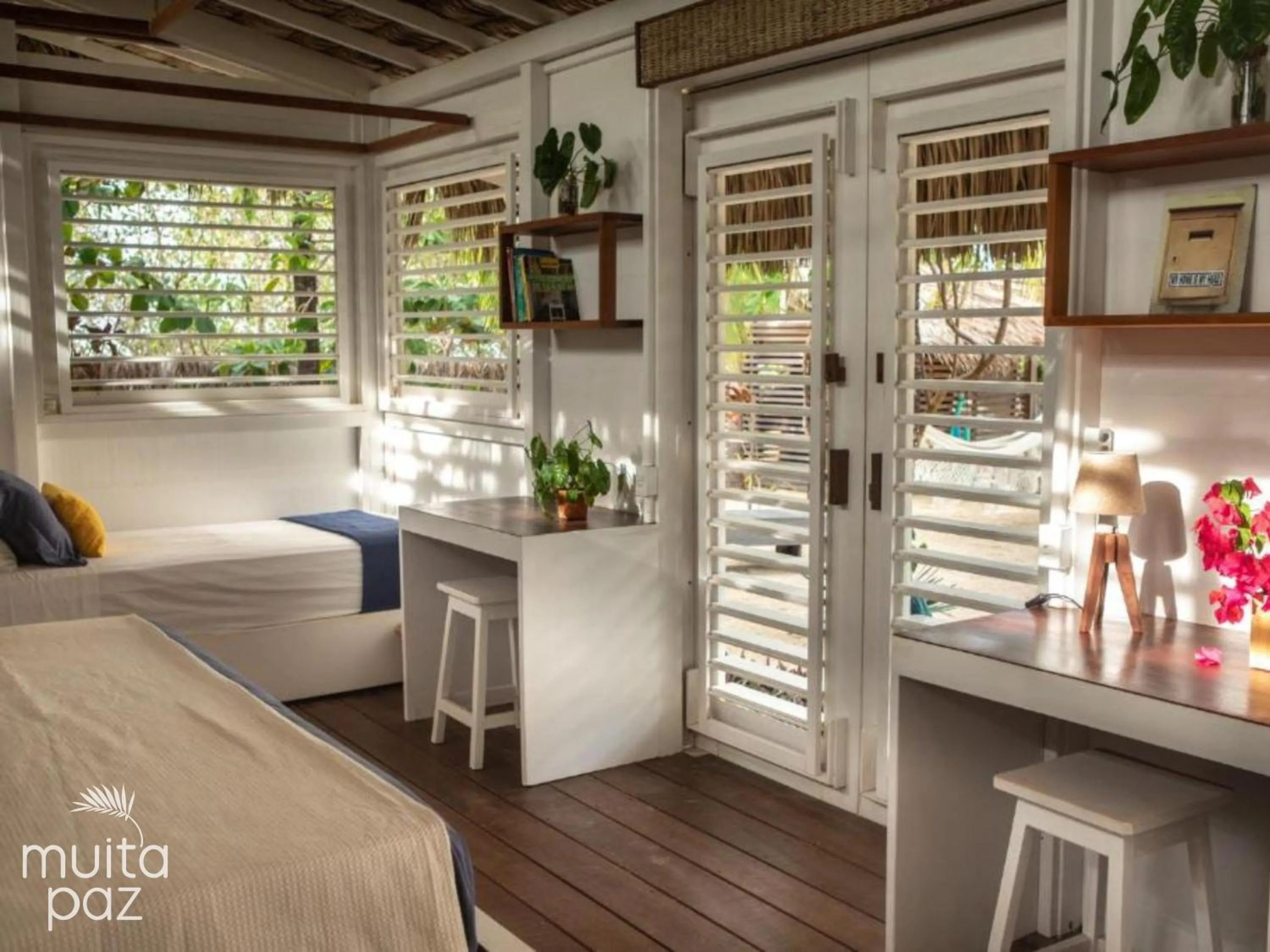 Facade/entrance in Muita Paz