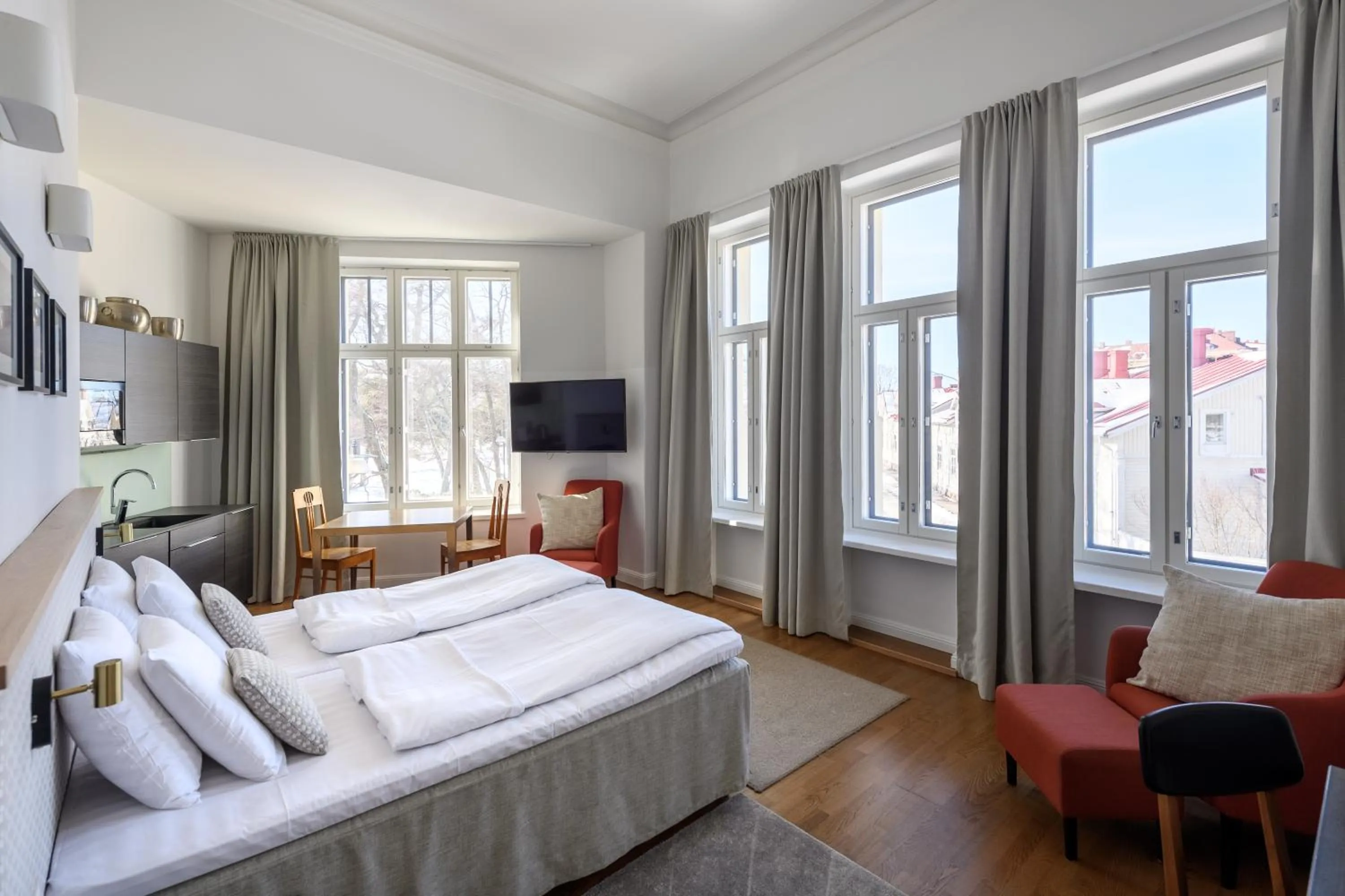 Bedroom in Regatta Spa Hotel