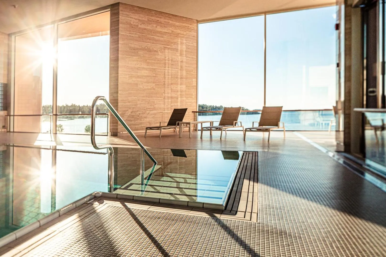 Public Bath in Regatta Spa Hotel