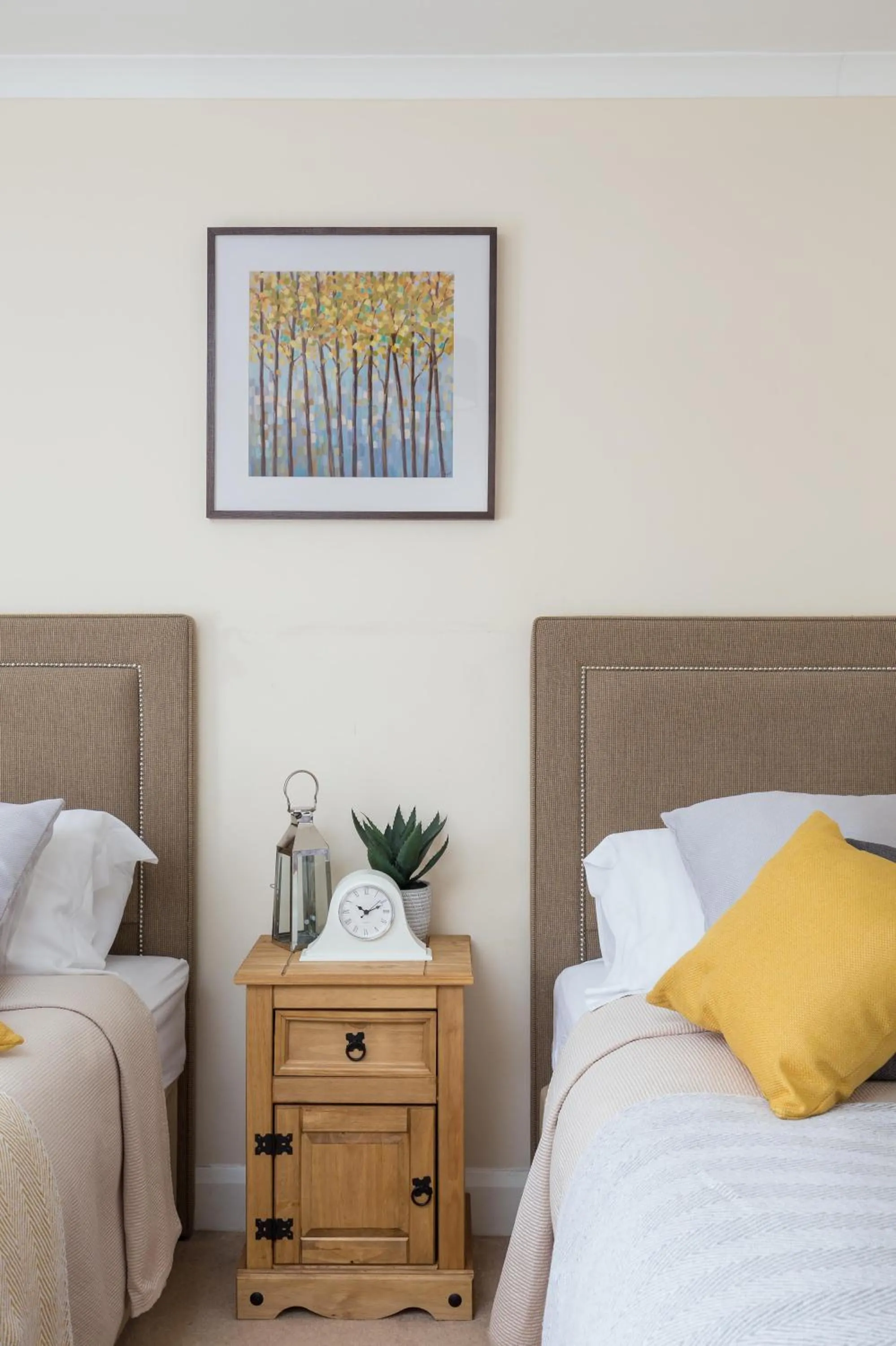 Bed in Park Lane Apartments/Shaw House