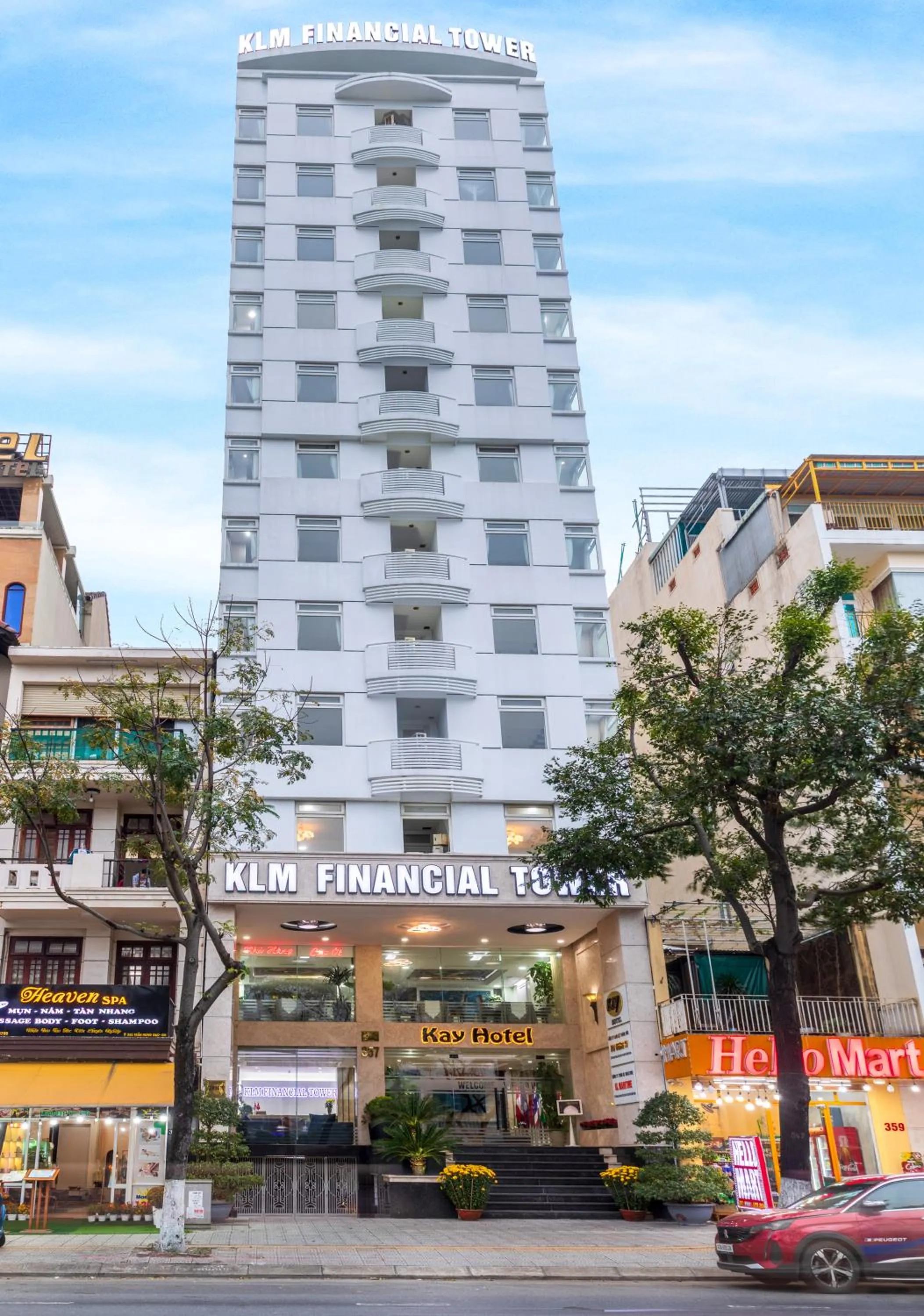 Lobby or reception in Kay Han Riverfront Hotel Da Nang