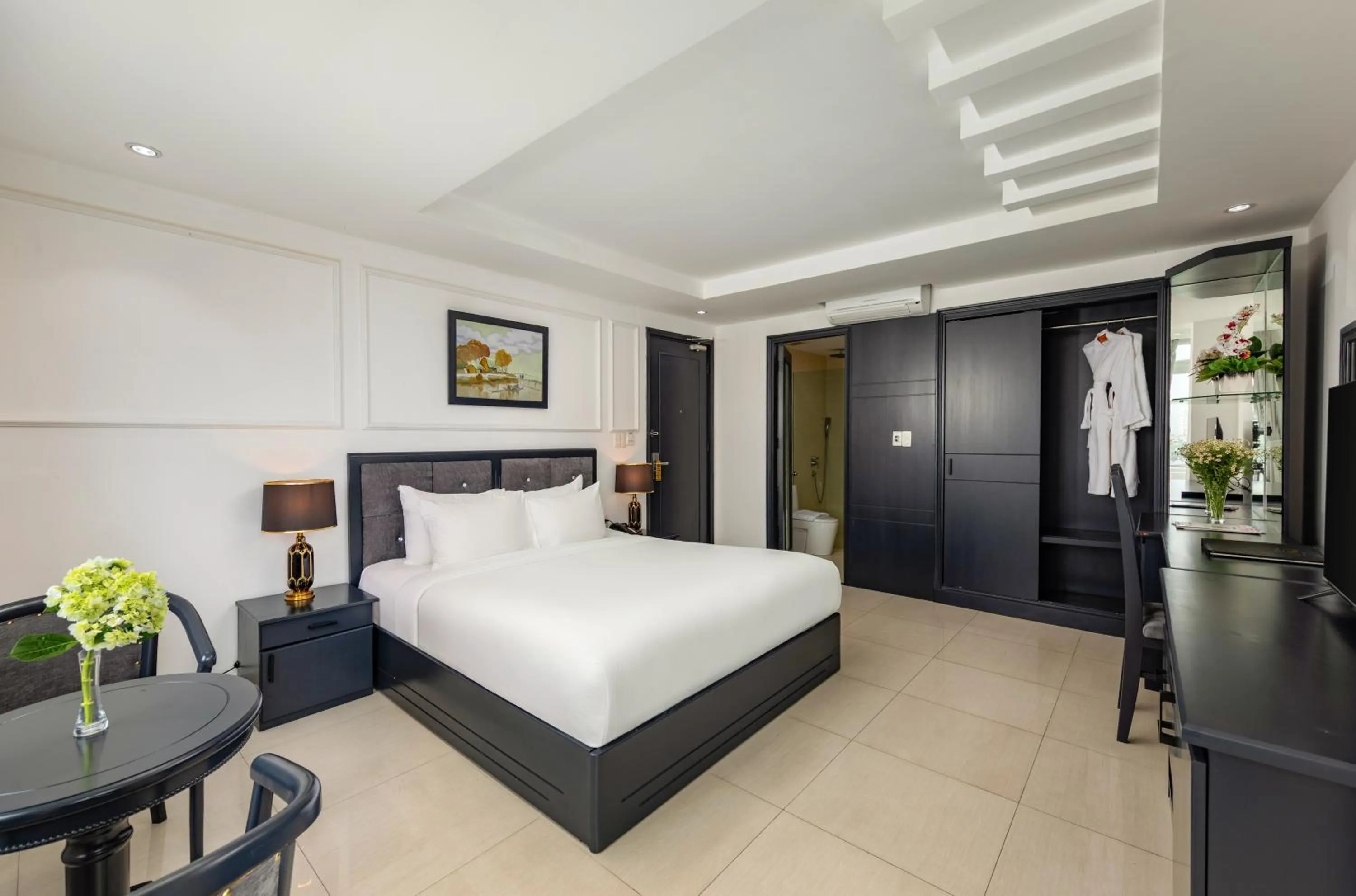 Bedroom, Bed in Kay Han Riverfront Hotel Da Nang