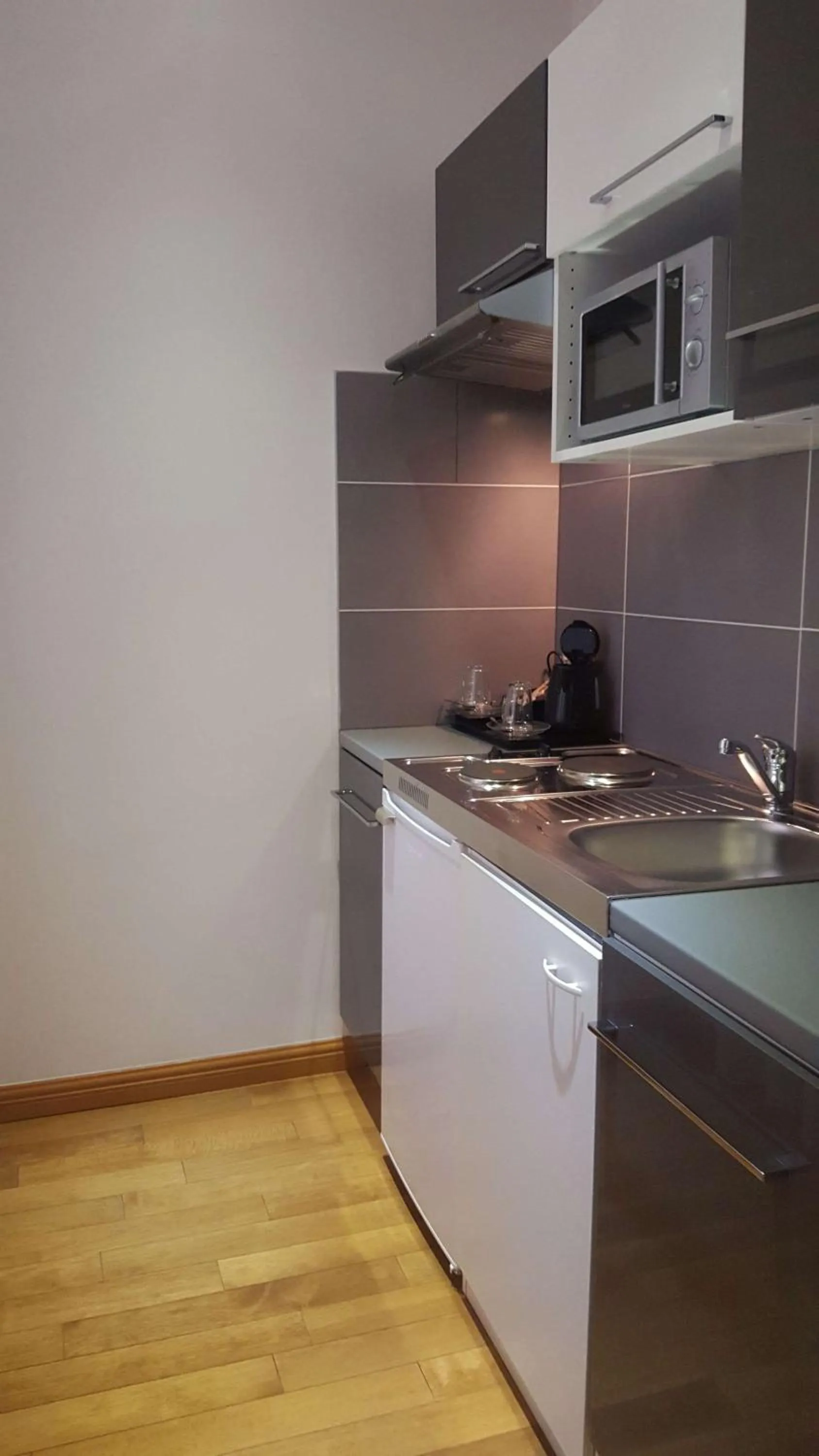 Kitchen or kitchenette in Best Western Plus Hotel Arcadia