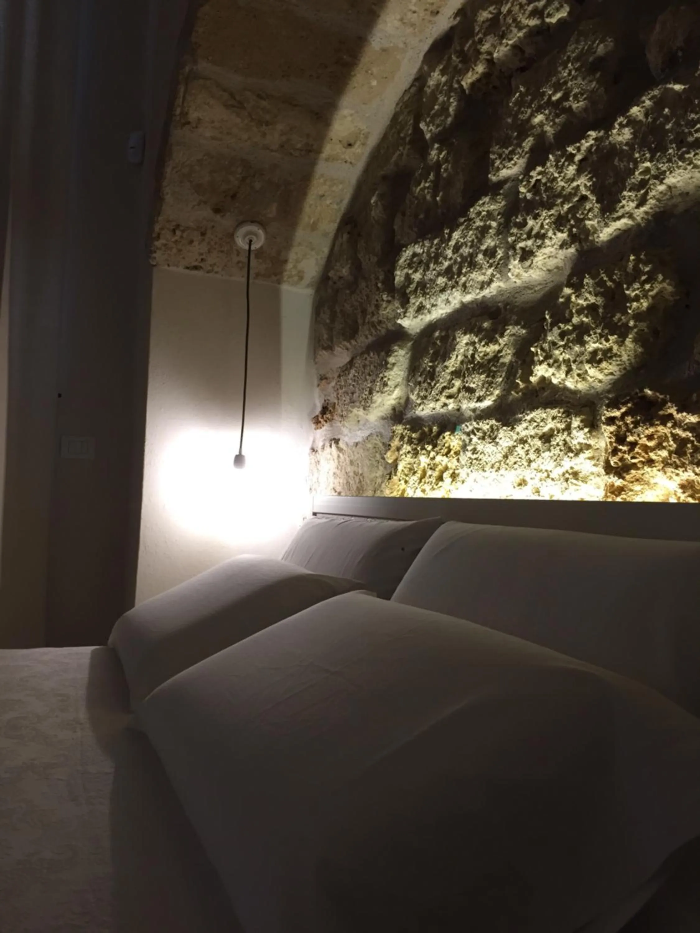 Bed in Suite Cavour B&B