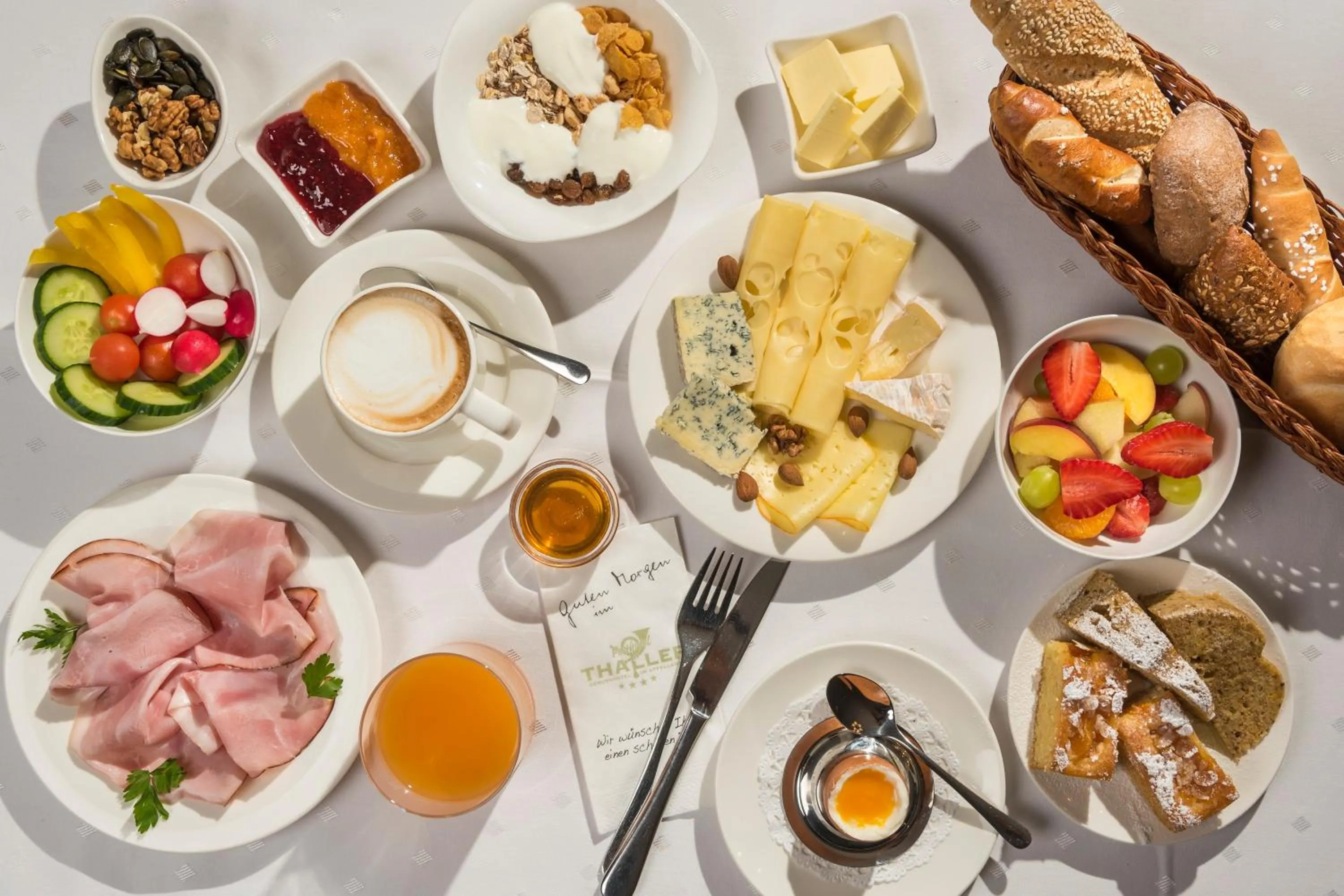 Buffet breakfast in Der Thaller - Wirtshaus - Restaurant - Hotel