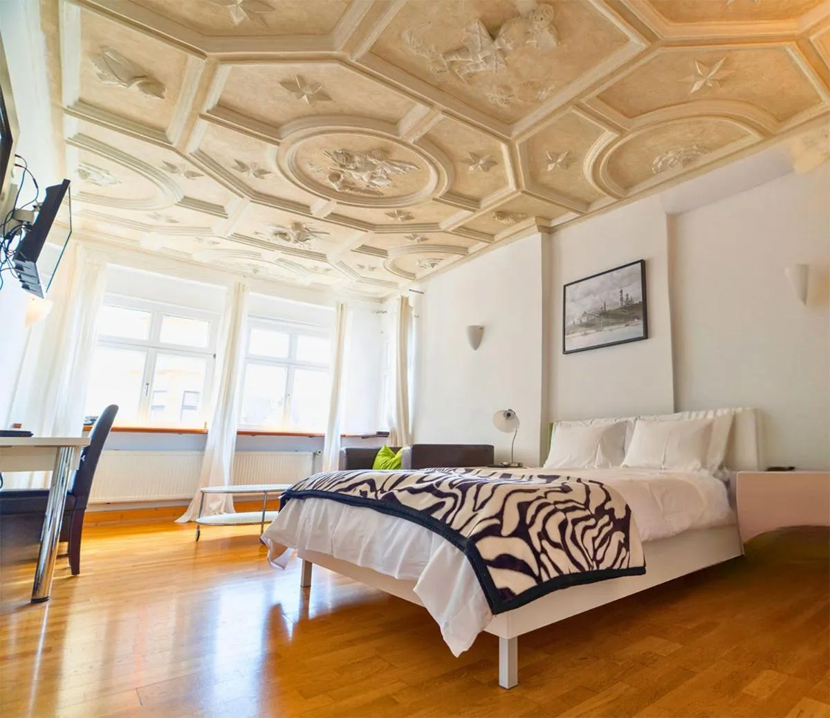 Bed in The Square Coburg