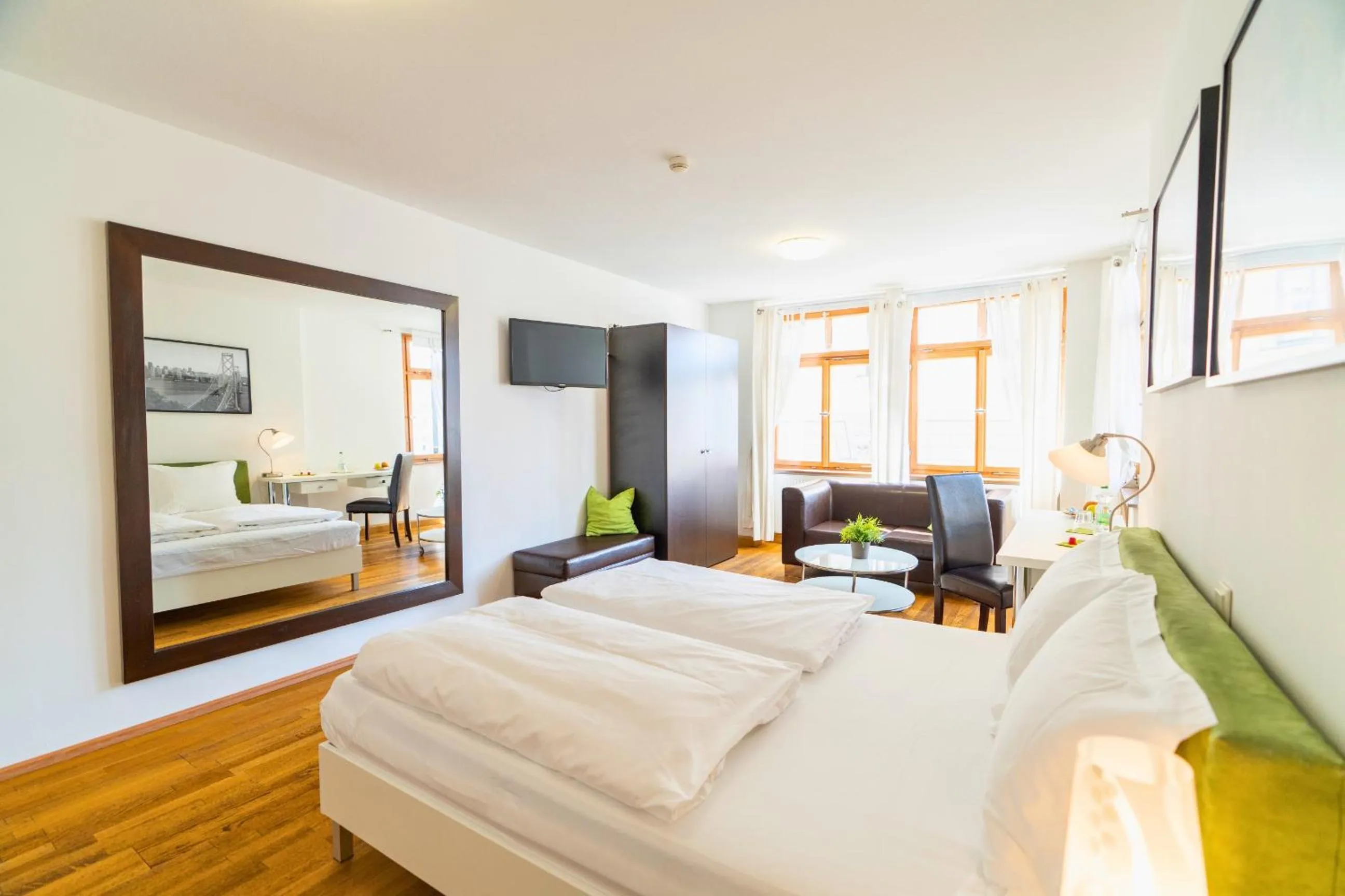 Bed in The Square Coburg