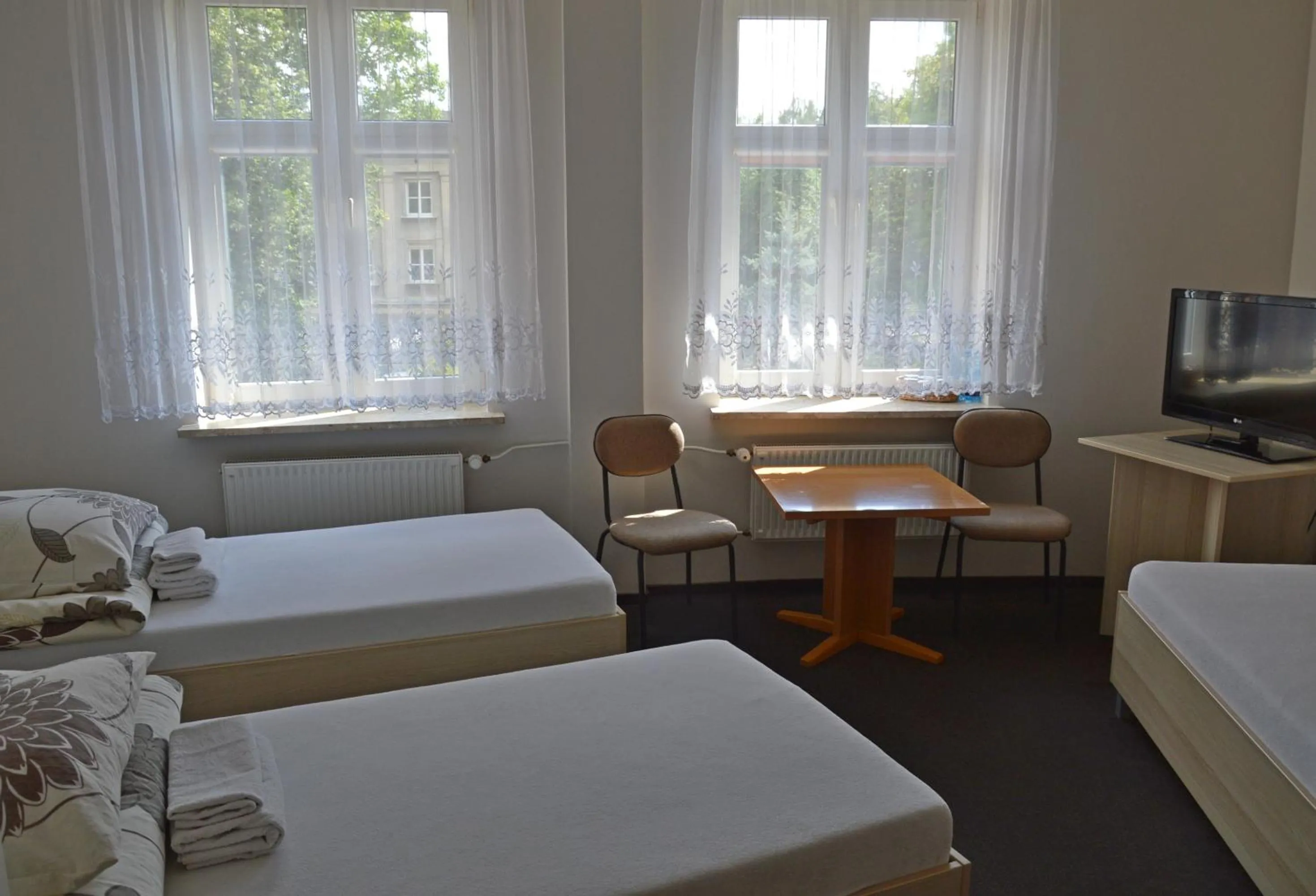 Day, Bed in Pokoje Gościnne Centrum Kultury Prawosławnej