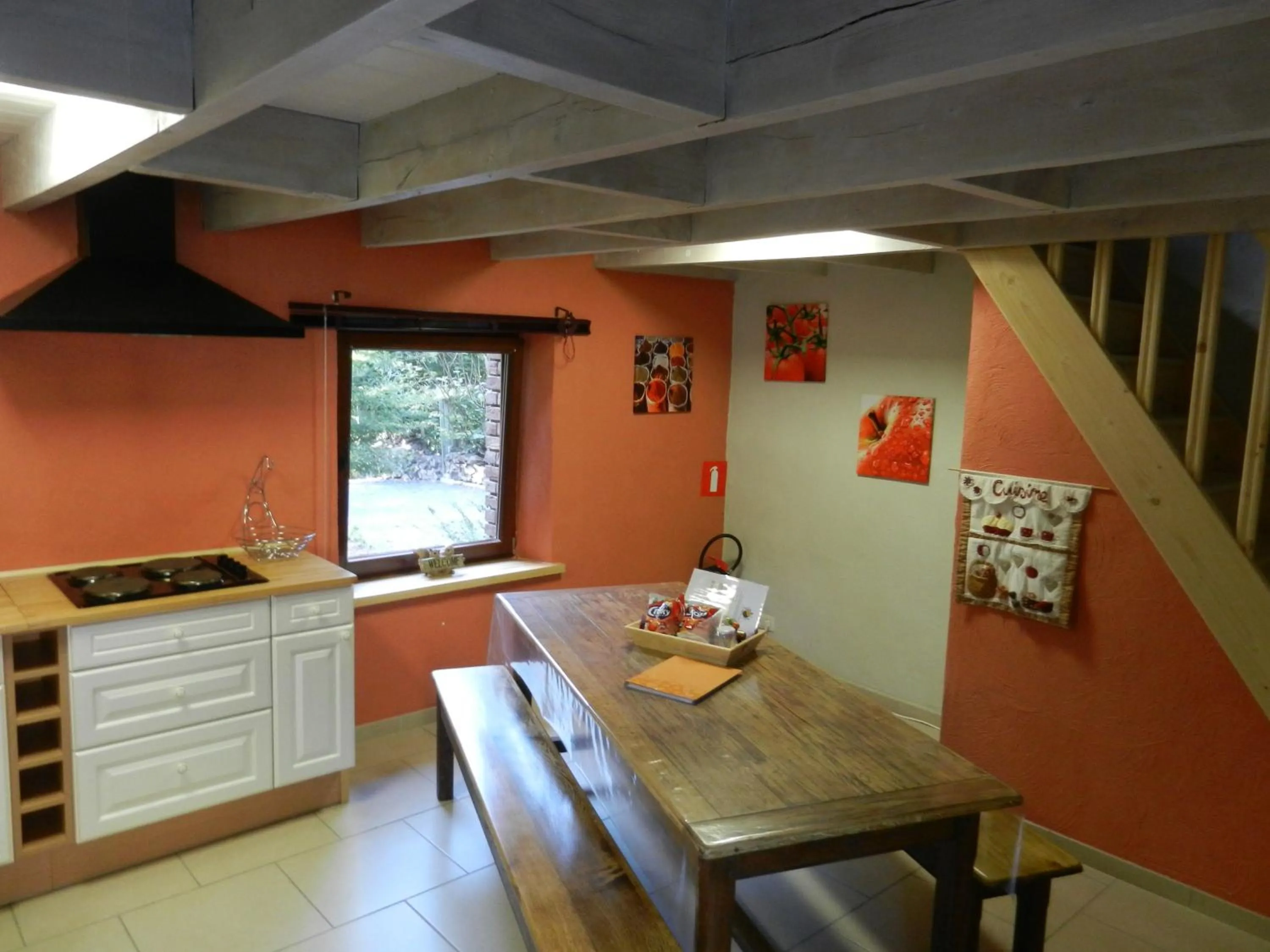 Dining area in B&B Le 'Ti 'Bou de Refuge