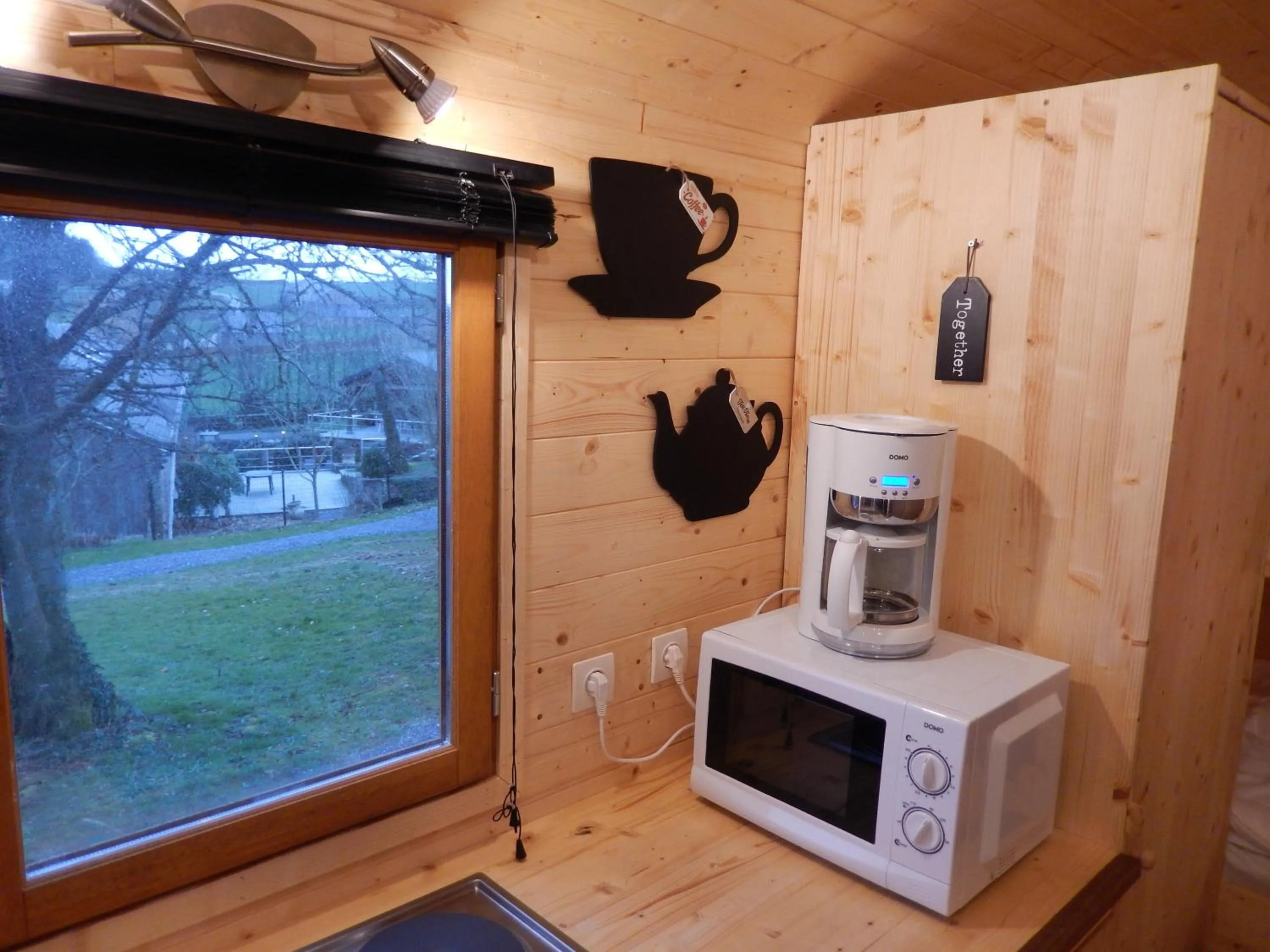 Coffee/tea facilities in B&B Le 'Ti 'Bou de Refuge