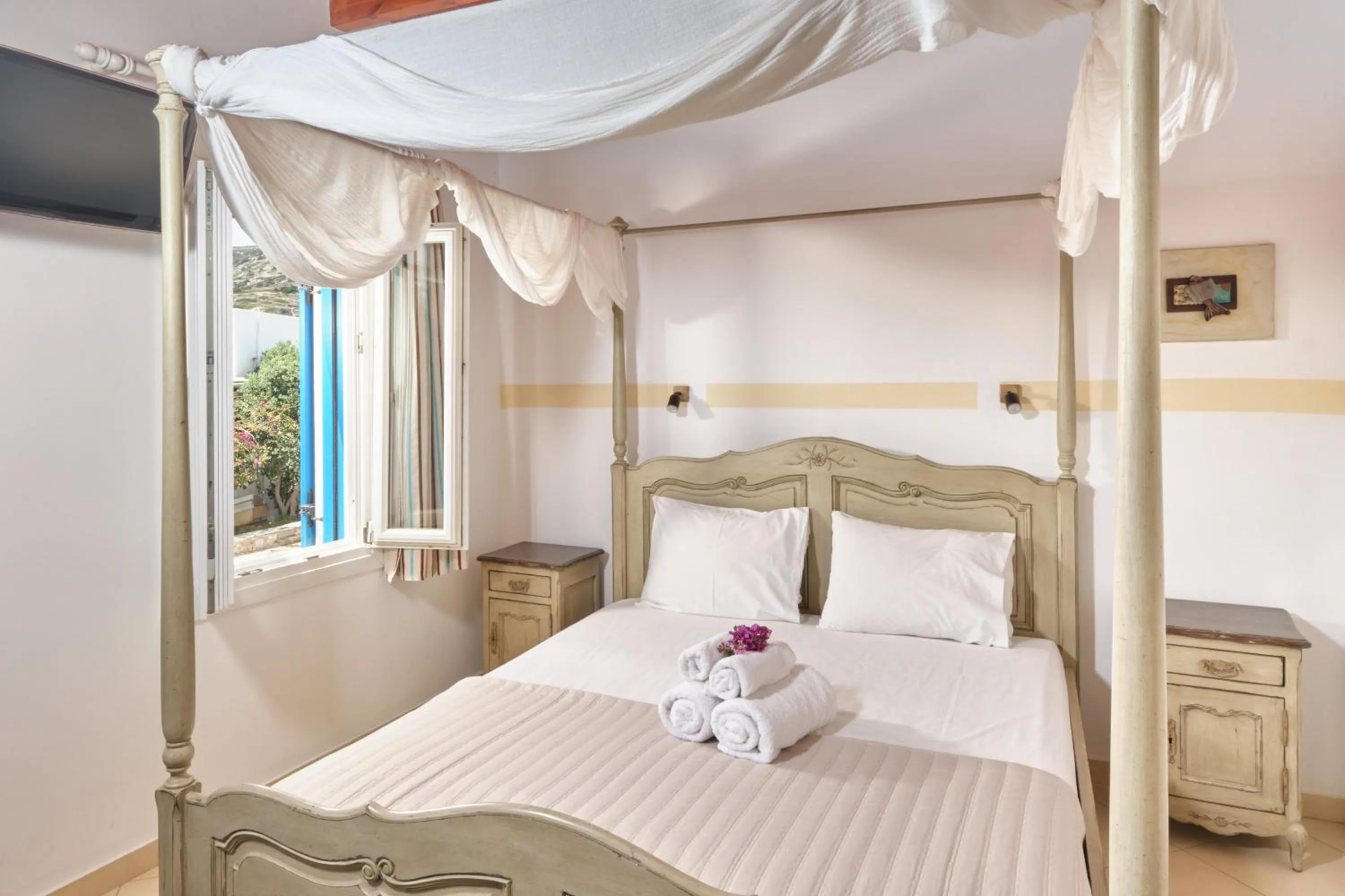 Bed in Amorgion Village